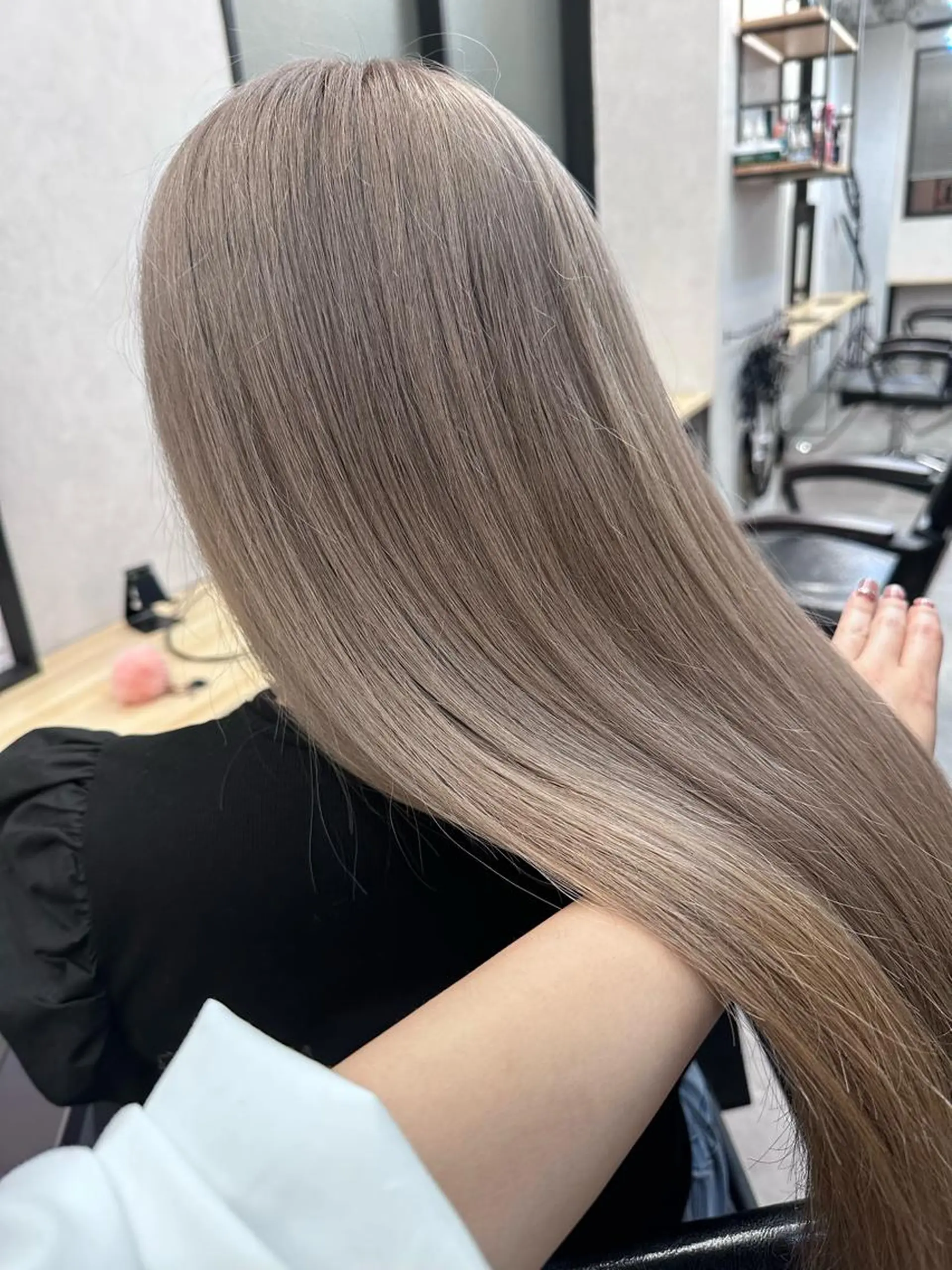 ロング カット ヘアカラー トリートメント Aika 🖤のヘアスタイル