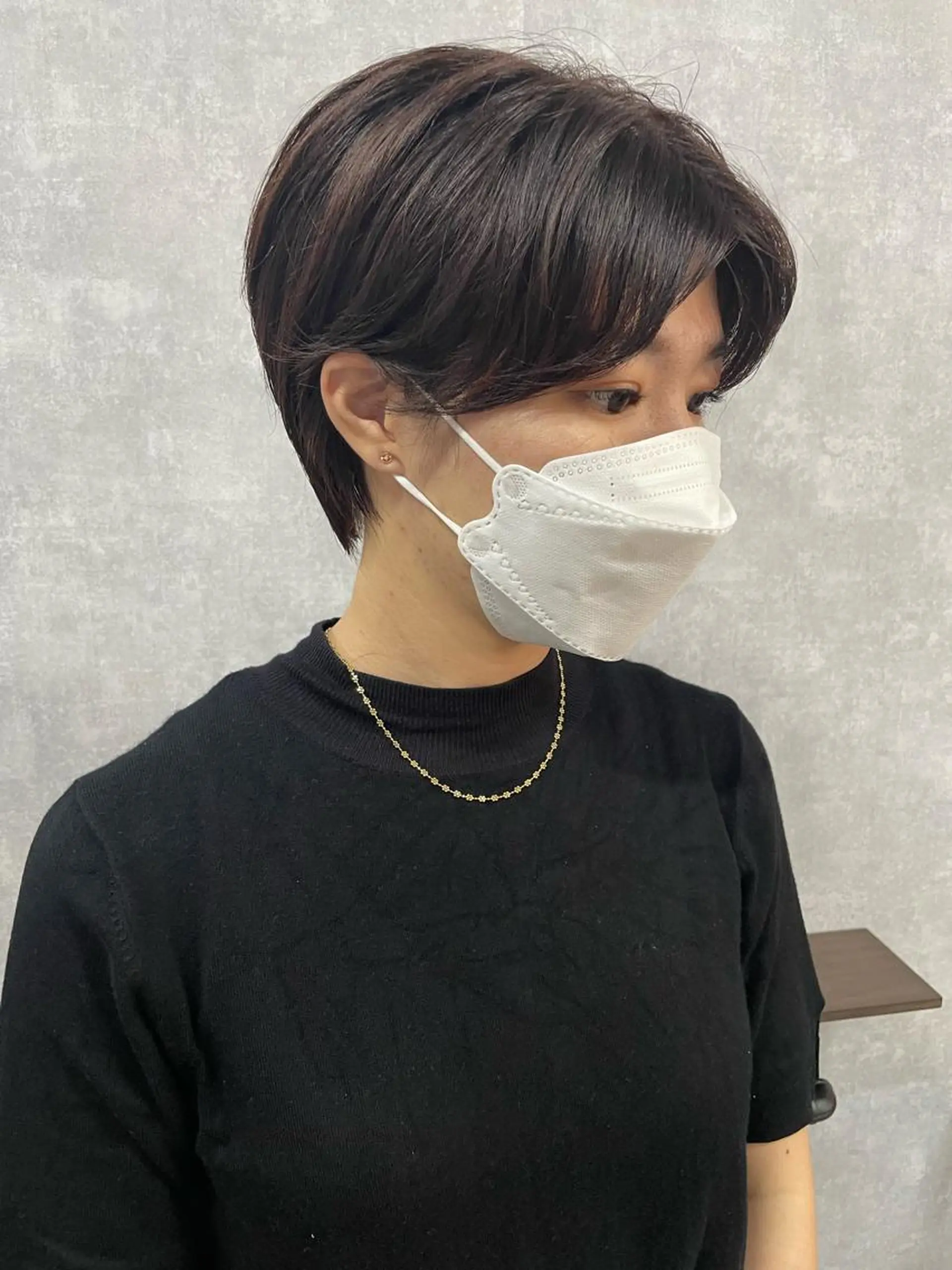 ショート 切りっぱなしボブ ショートボブ ハンサムショート 丸みショート アッシュ モテ髪/ボブ/ショー ト/アダチフウトのヘアスタイル