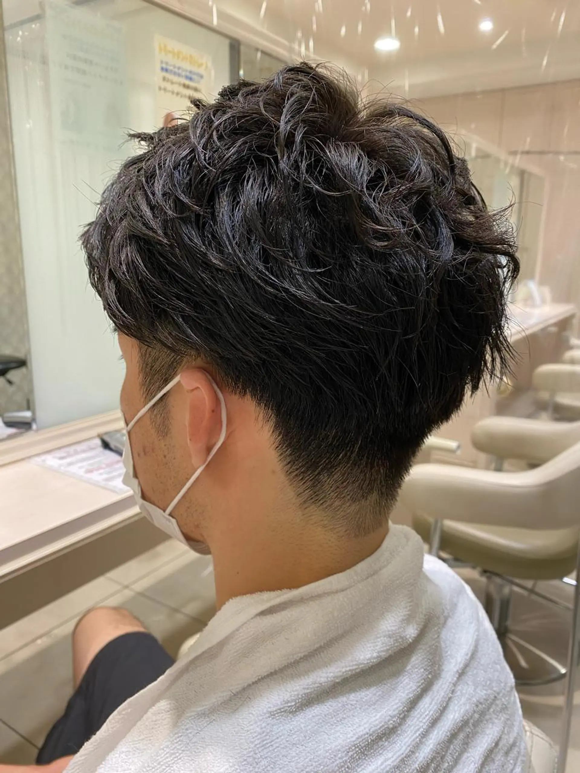 ショート メンズ 白髪ぼかしデザイン ハイライト/宮本純登のヘアスタイル