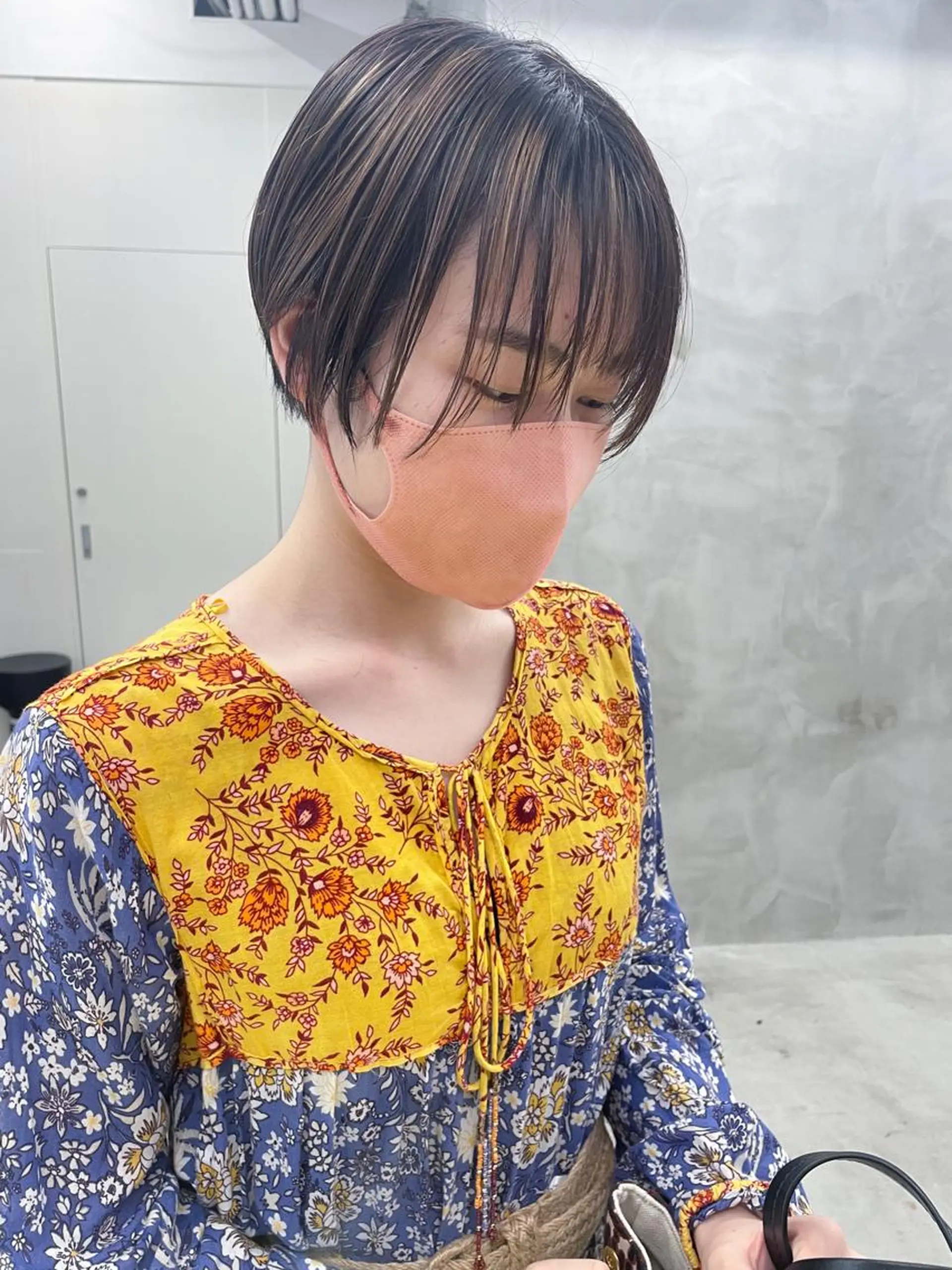 ショート 💜ショート💜 ウルフ、ボブ二色亜美のヘアスタイル