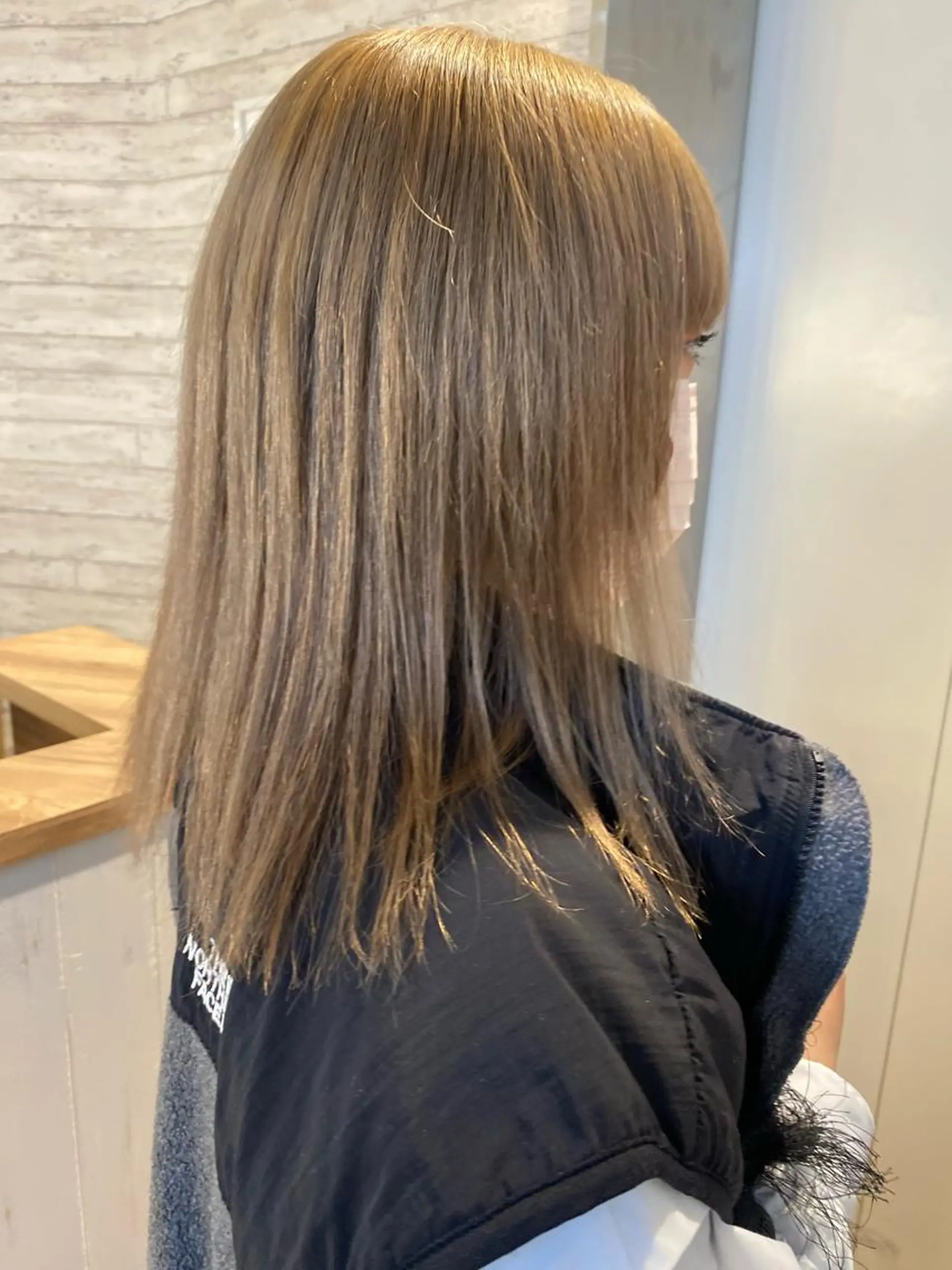 ミディアム MANAMI 🥀ウルフカットのヘアスタイル