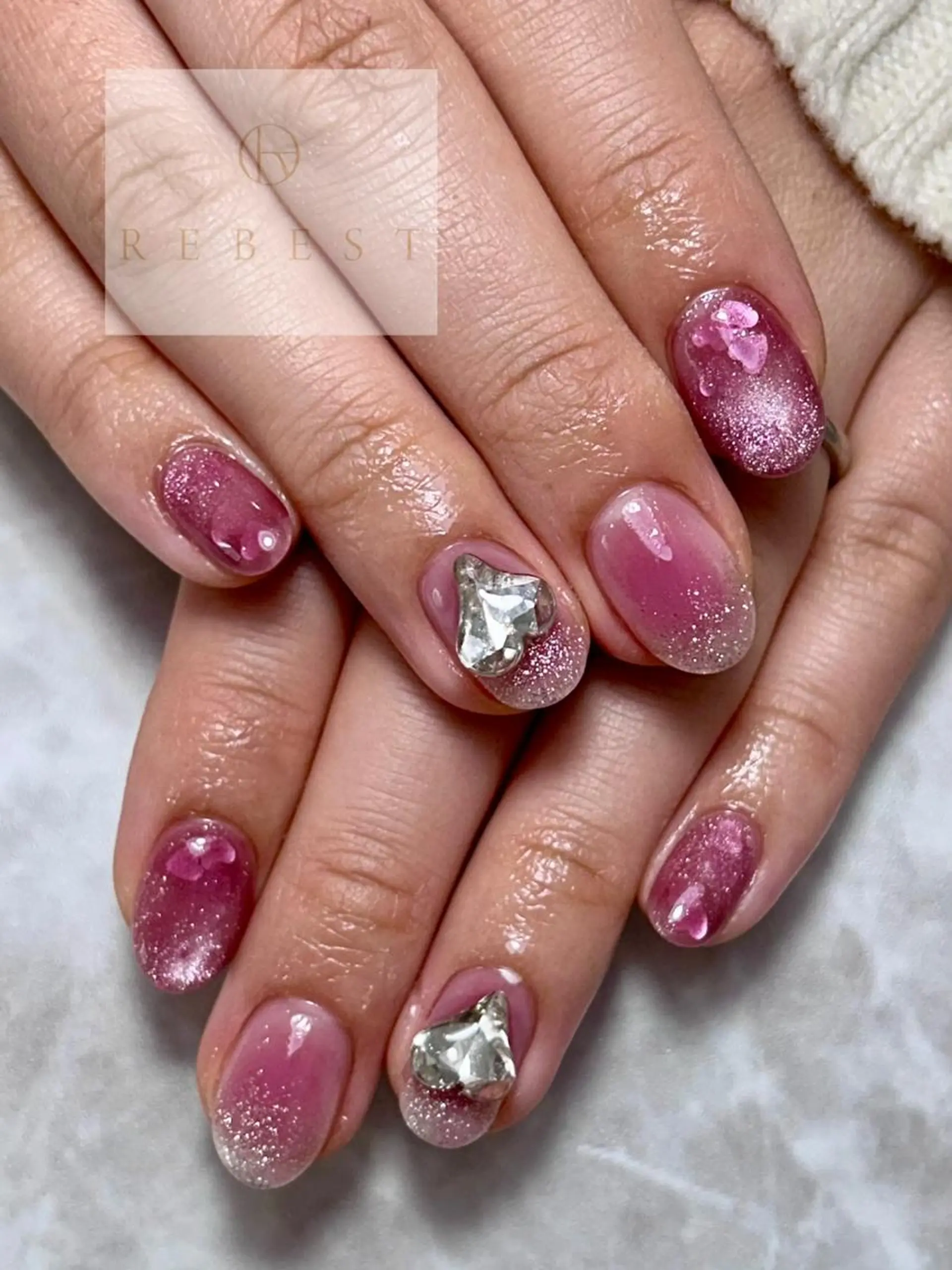 ネイル 南森町rebest 💅nailのネイルデザイン