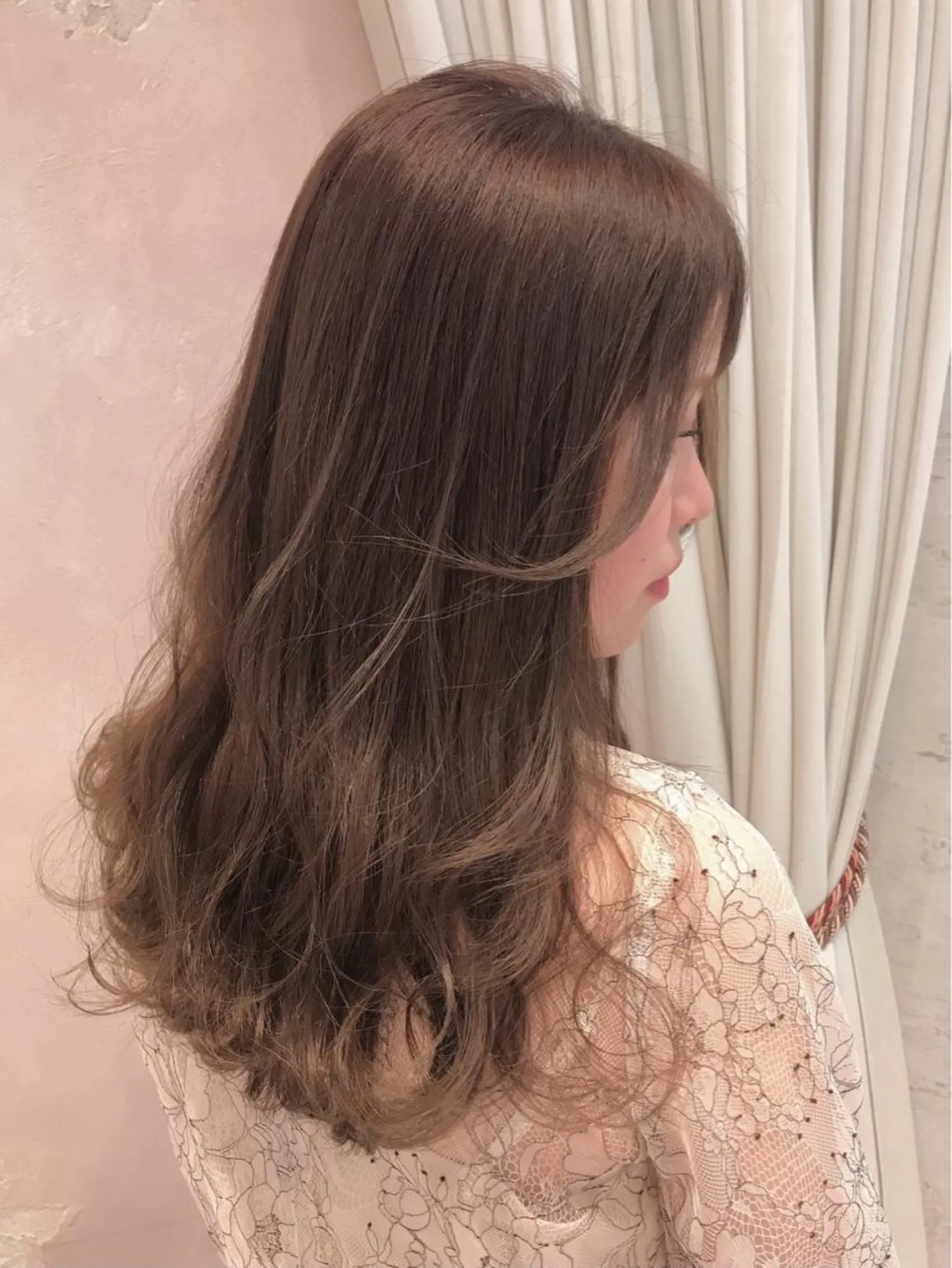 ロング カラー ヘアカラー トリートメント 白髪ぼかし特化/ 髪質改善/ハクのヘアスタイル