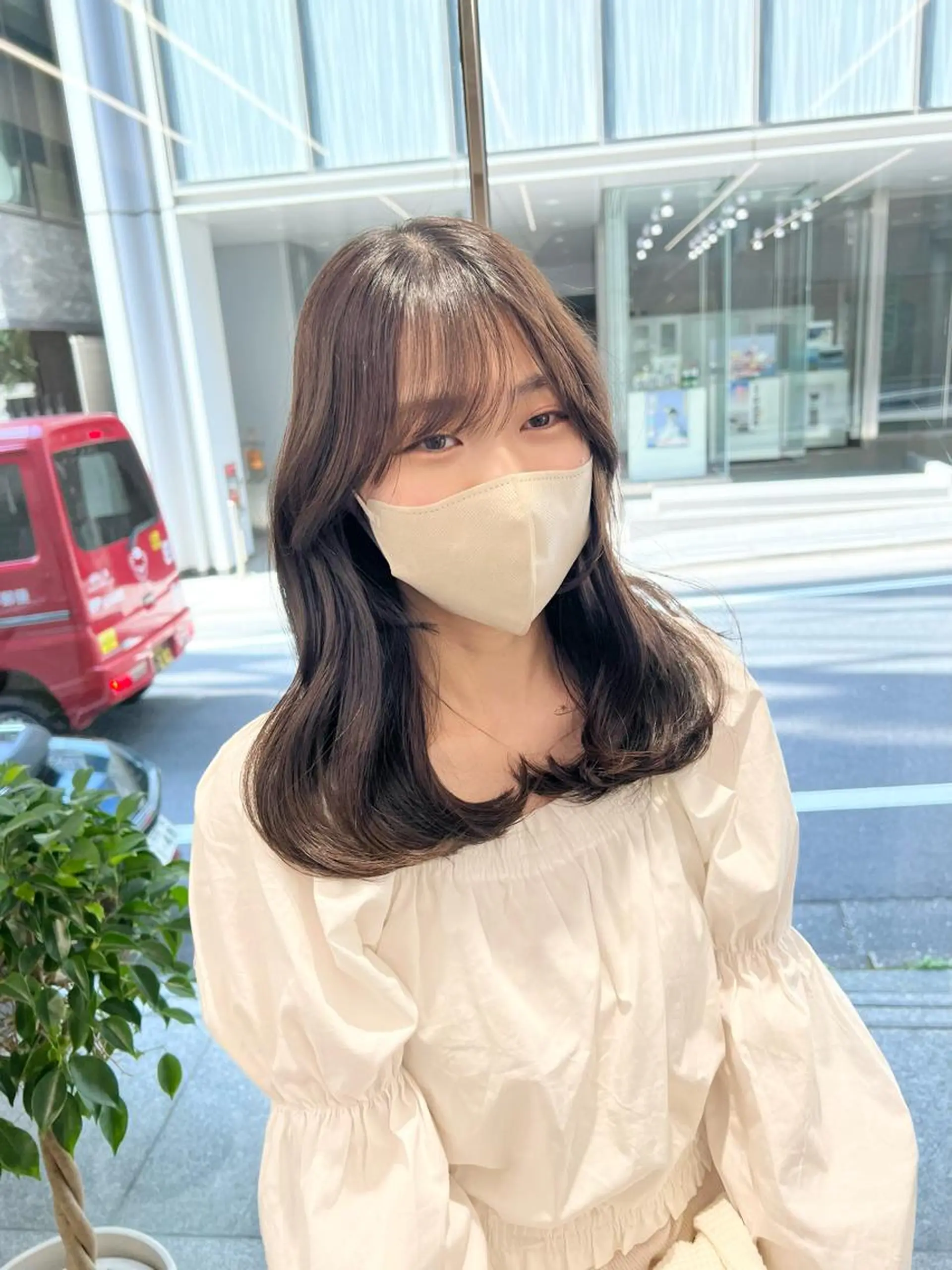 ミディアム カラー 🫧艶ダブルカラー ブリーチ🫧トモヤのヘアスタイル