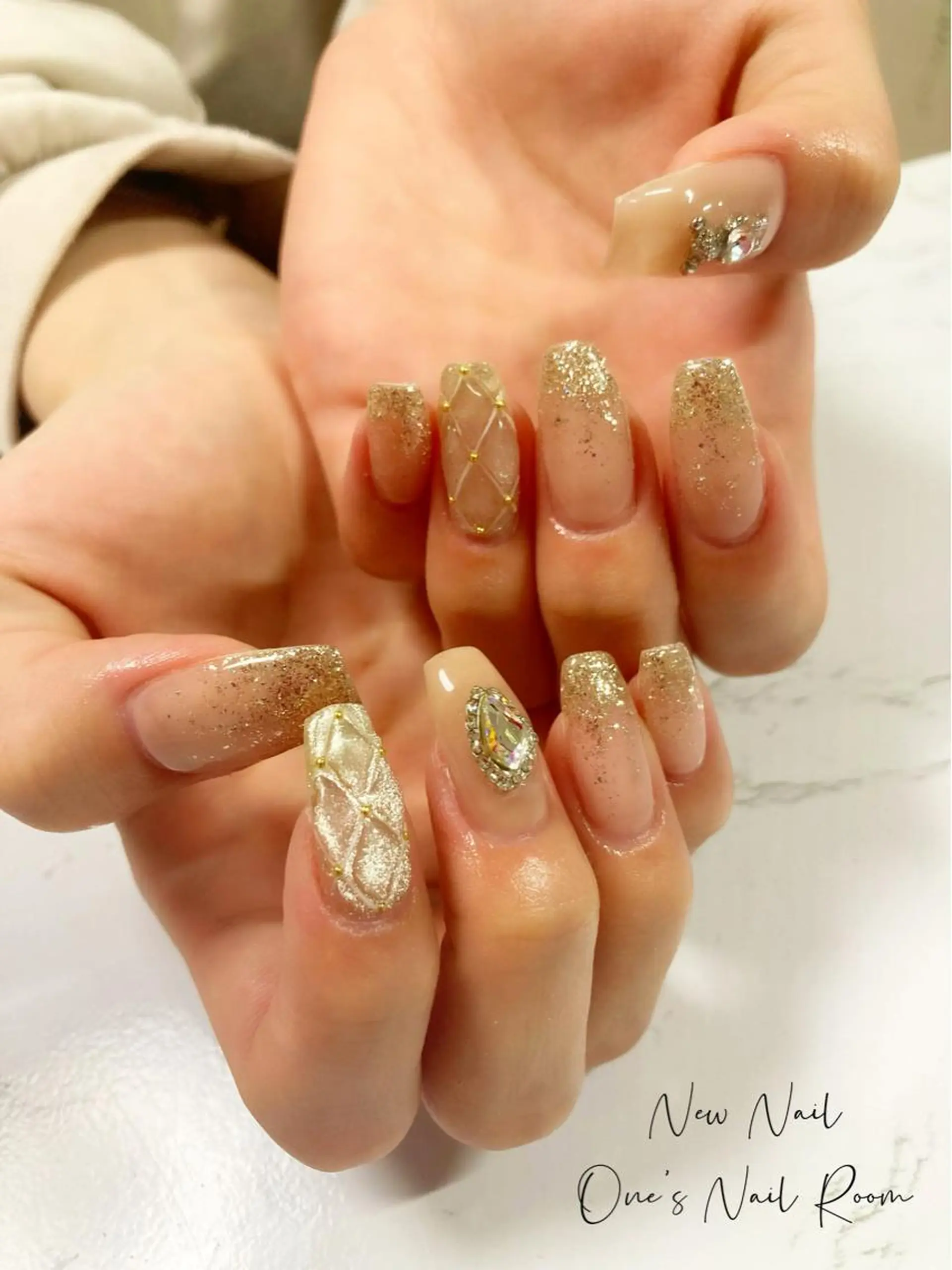 ネイル ハンドネイル One's Nail Roomのネイルデザイン