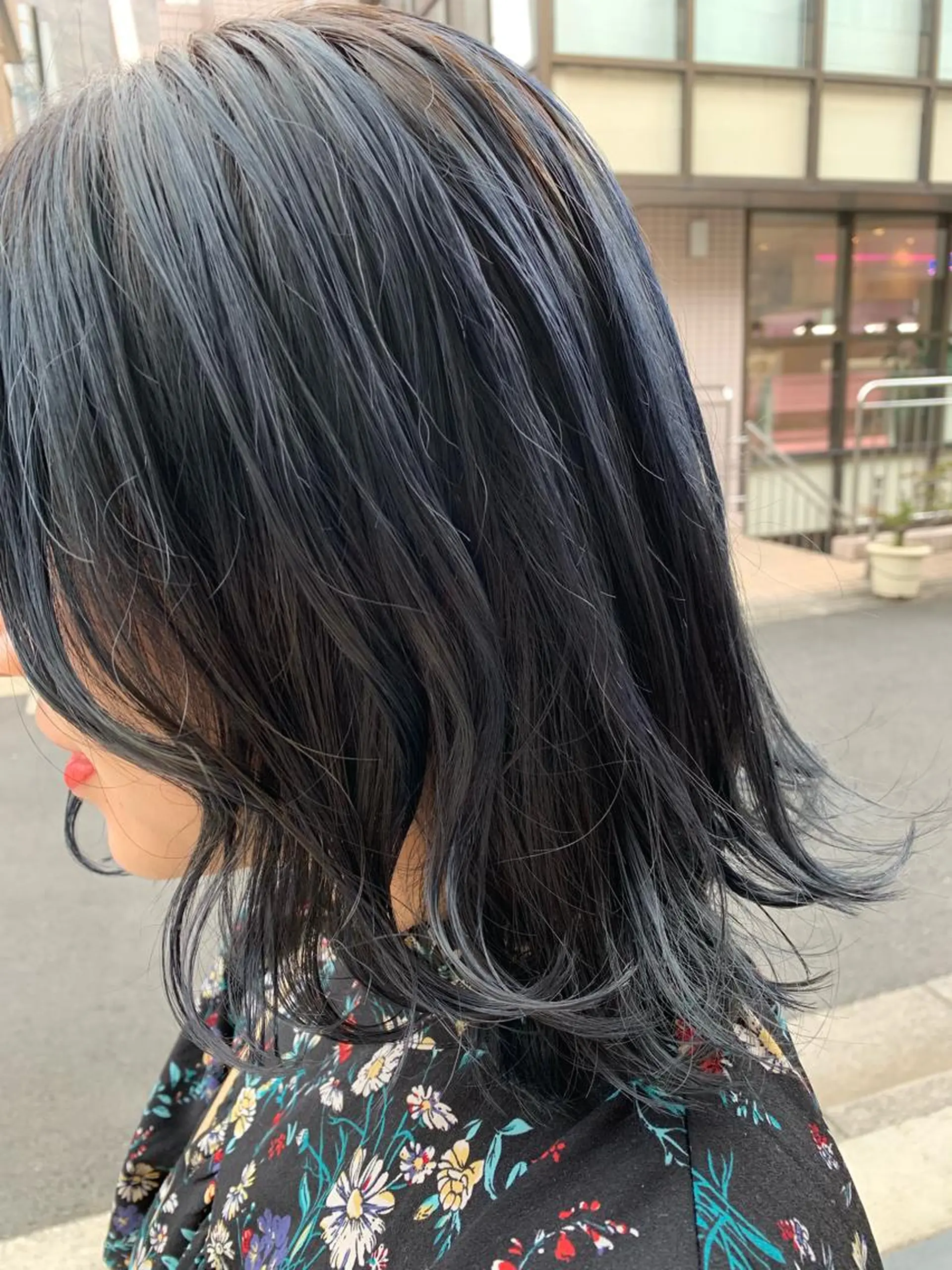 ミディアム カラー ミニボブ/ブリーチ 🌈MISATOのヘアスタイル