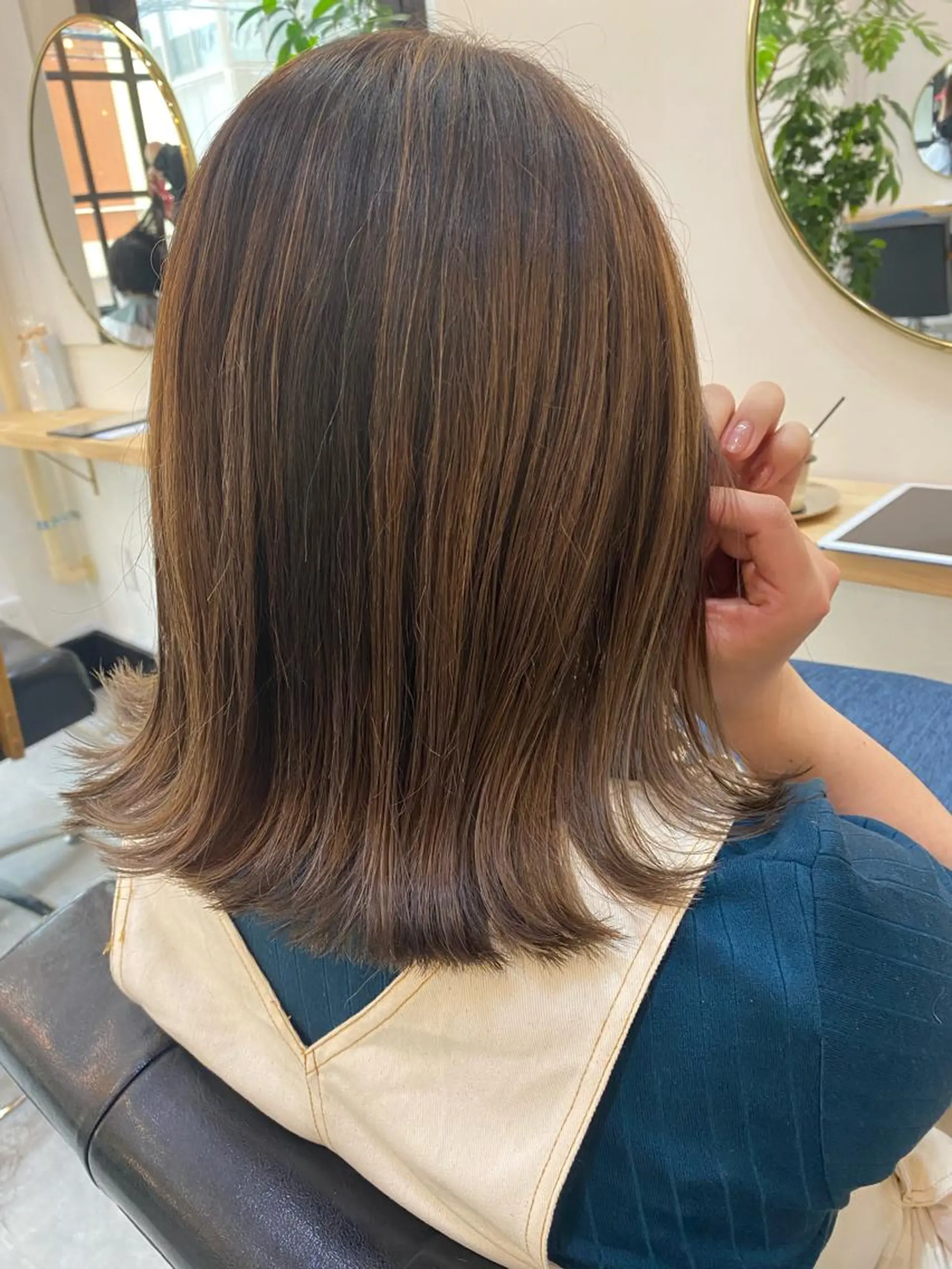 セミロング カラー 外ハネヘア カット ヘアカラー トリートメント ヘッドスパ CARICIA🌱 masaeのヘアスタイル