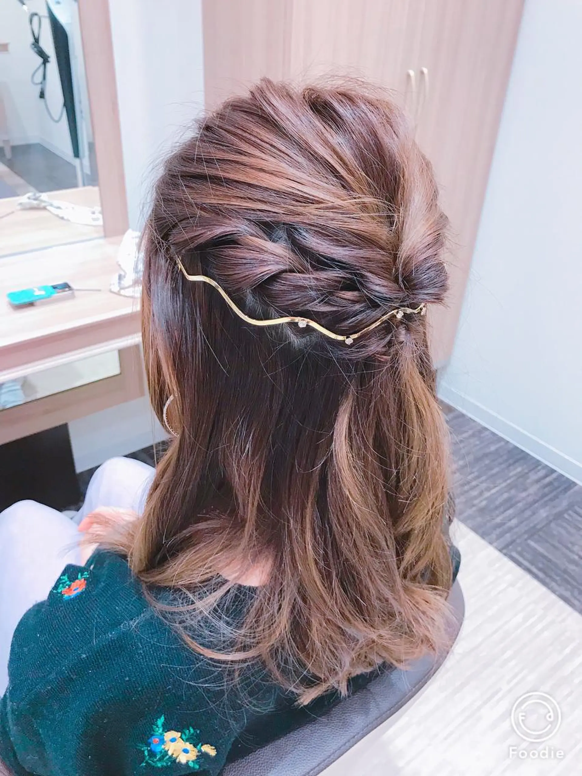 ヘアアレンジ ハーフアップ Miku🪄💫 フェイスレイヤーのヘアスタイル