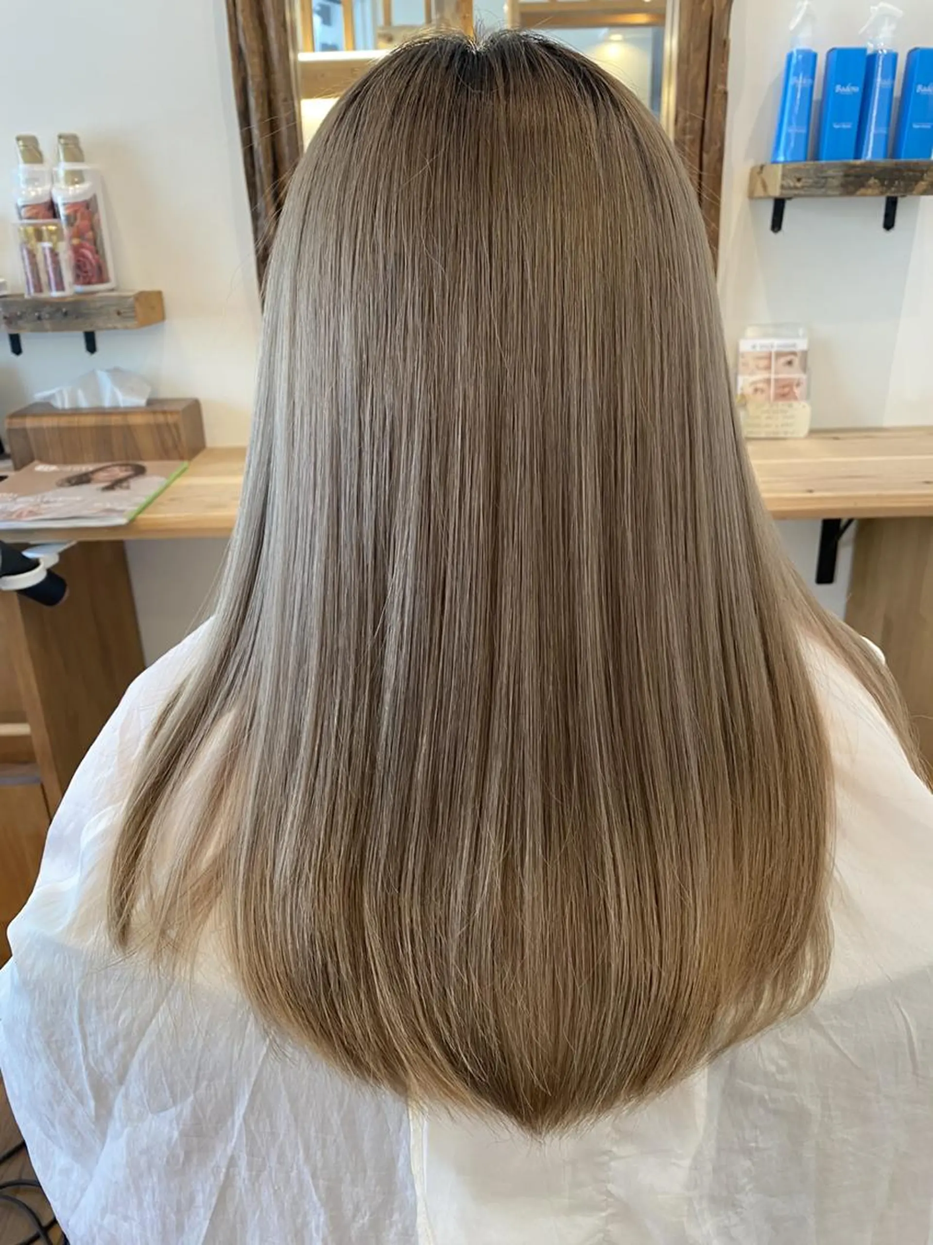 セミロング truck あべの店のヘアスタイル