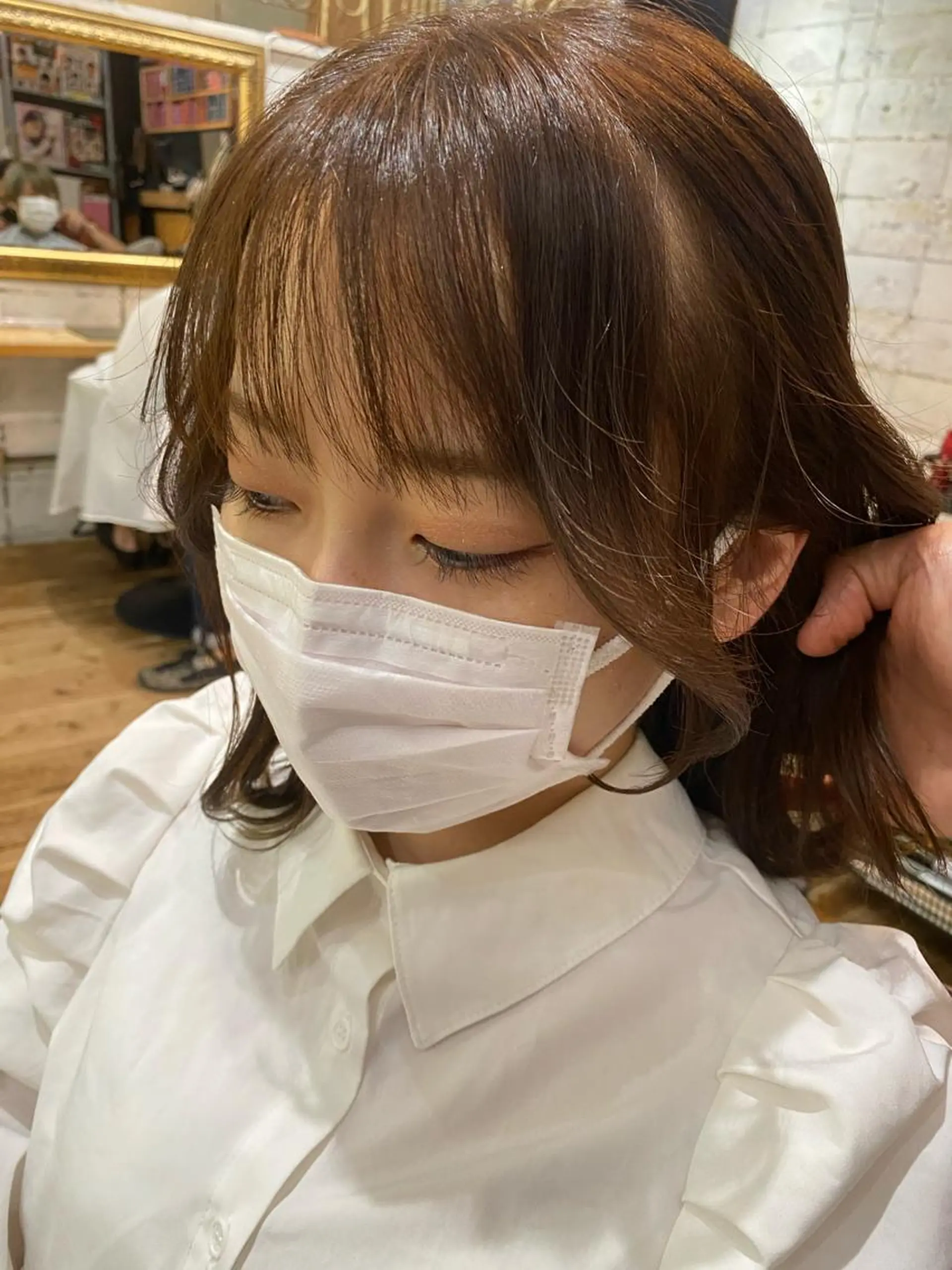 ミディアム くびれヘア 顔周りカット カット 【韓国レイヤー特化 ハッシュカット】のヘアスタイル