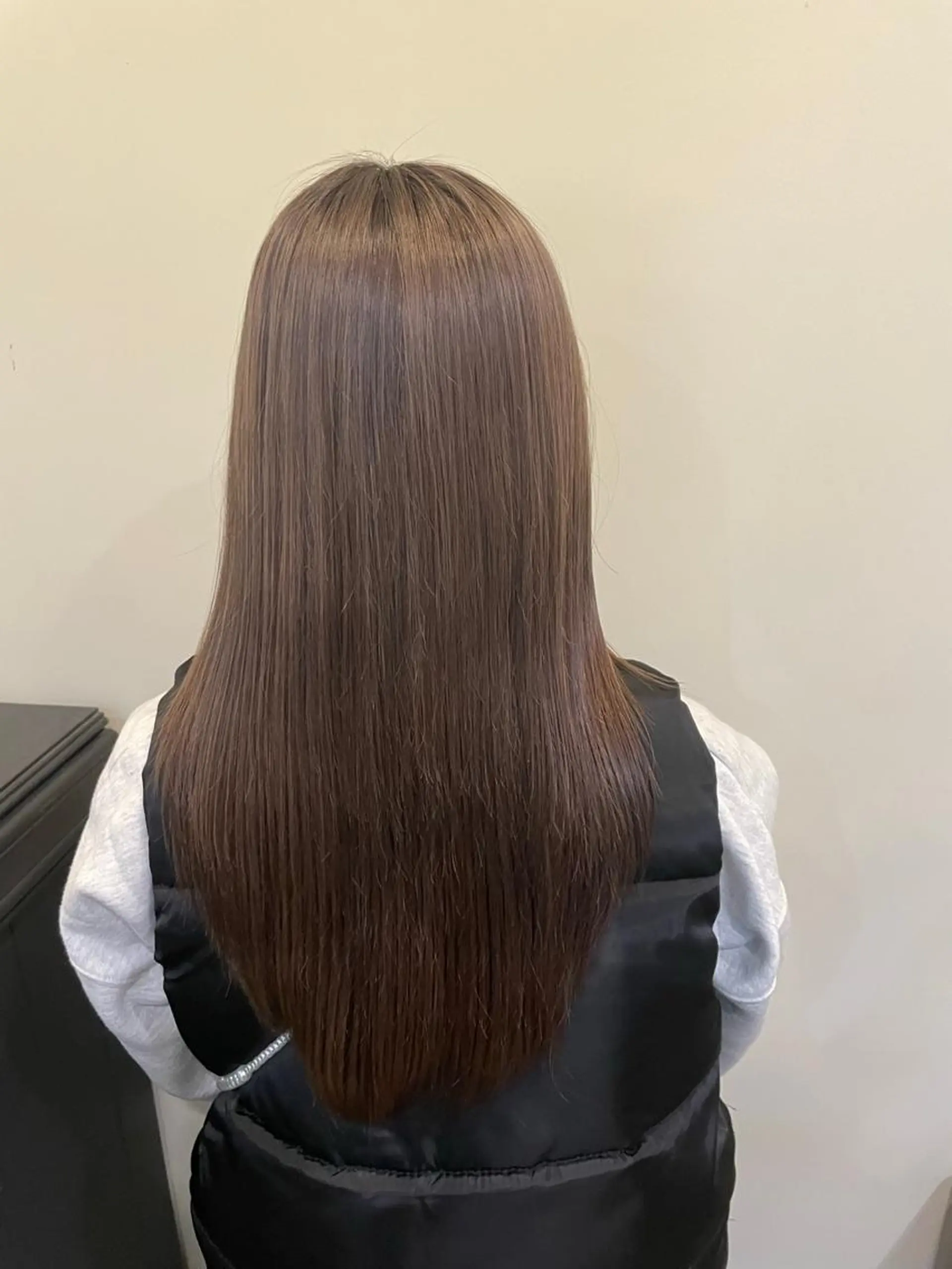 セミロング カラー ベージュカラー ミルクティーベージュ Hika.ハイトーン 髪質改善🩵ᩚ🫧のヘアスタイル