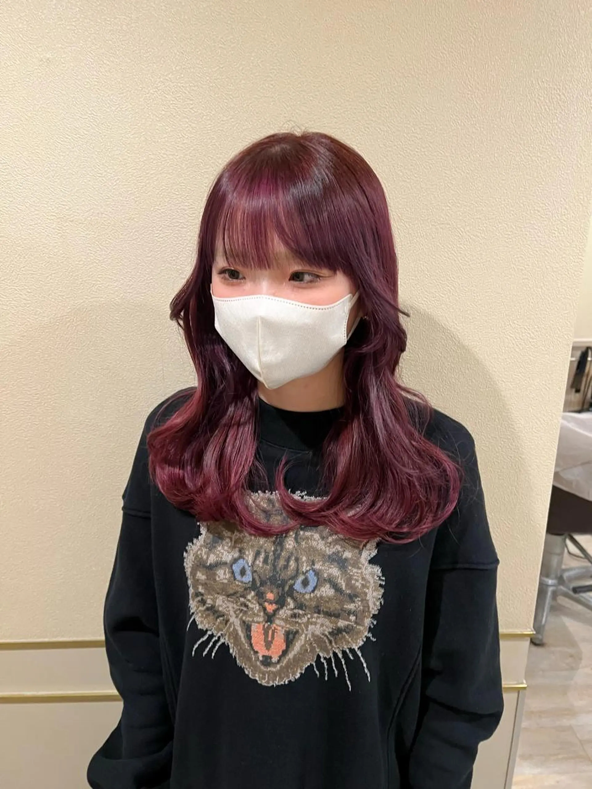 セミロング カラー 吉ヶ別符 亮祐のヘアスタイル