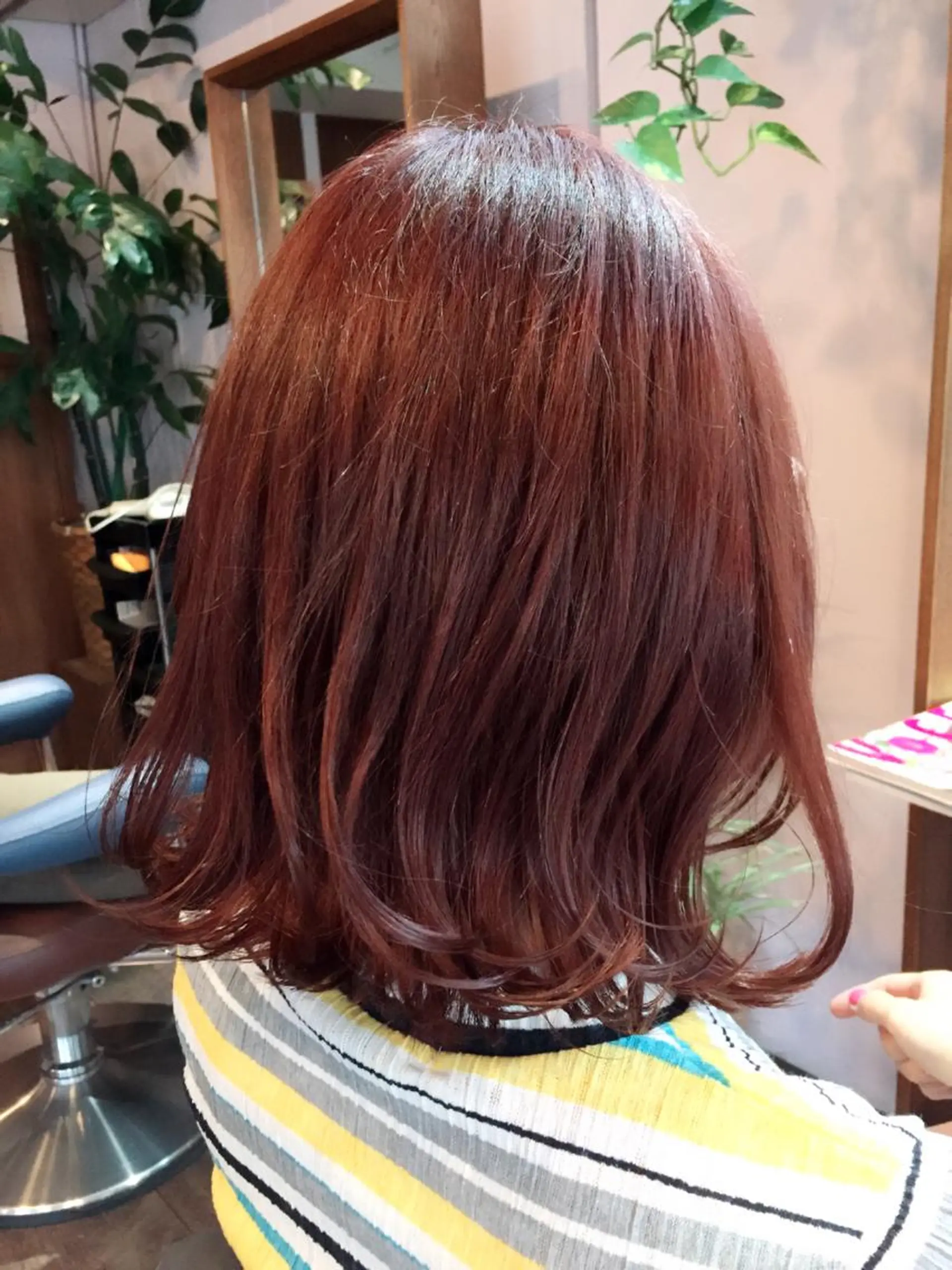ミディアム セミロング カラー ダブルカラー オレンジ 原宿サロン代表 デザインカラー伊藤卓のヘアスタイル