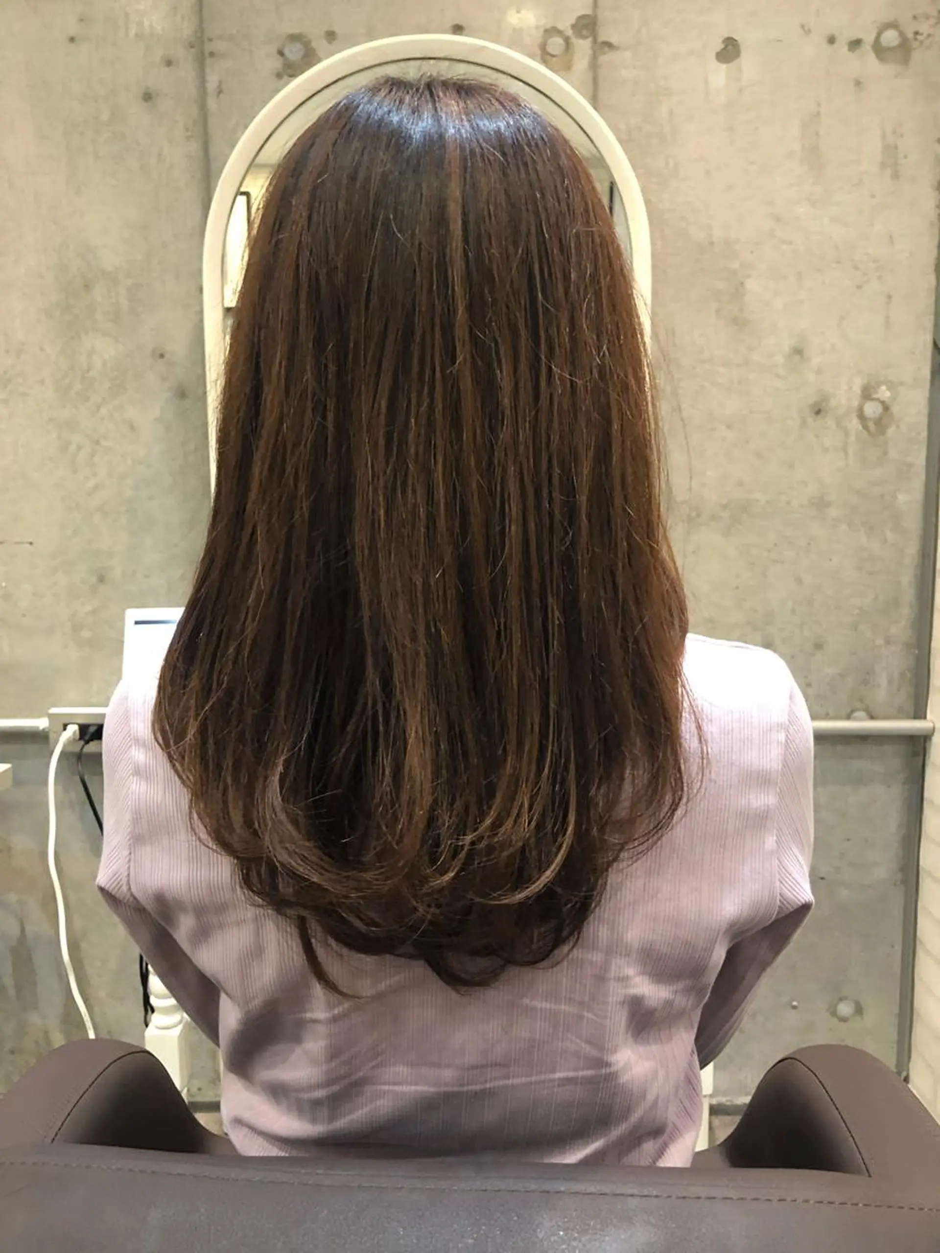 ミディアム カット 岡屋 瞬のヘアスタイル