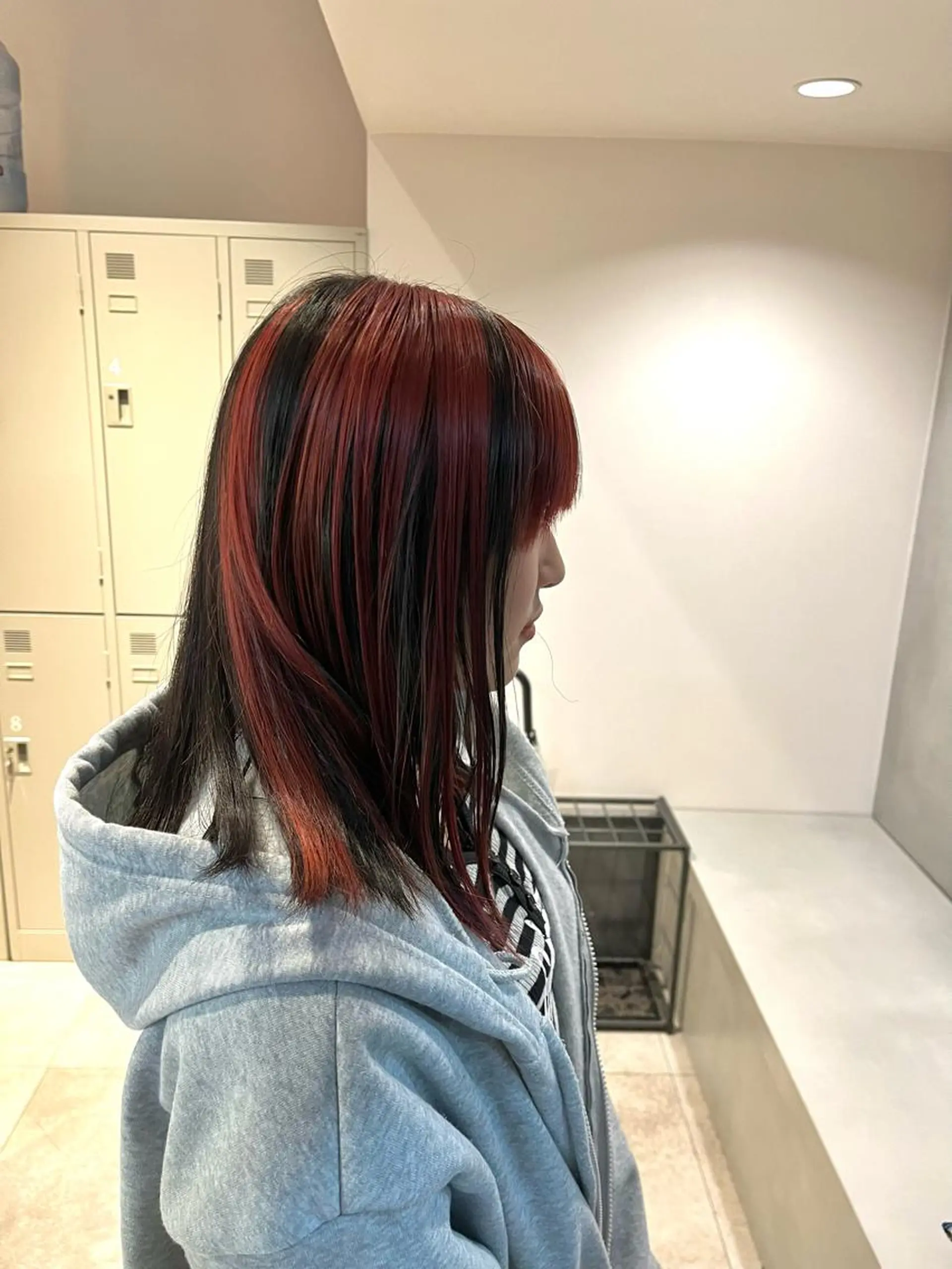 セミロング 🌈モテ色 村上のぶきのヘアスタイル