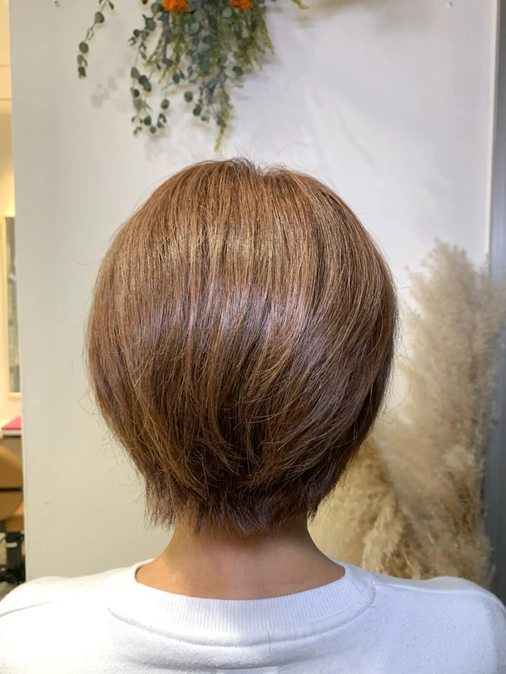 ショート カラー 遊佐 瑞紀のヘアスタイル