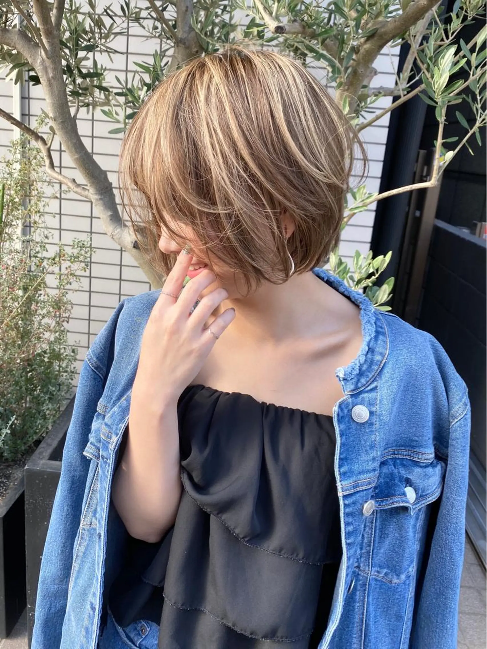 ショート Mika XELVEのヘアスタイル