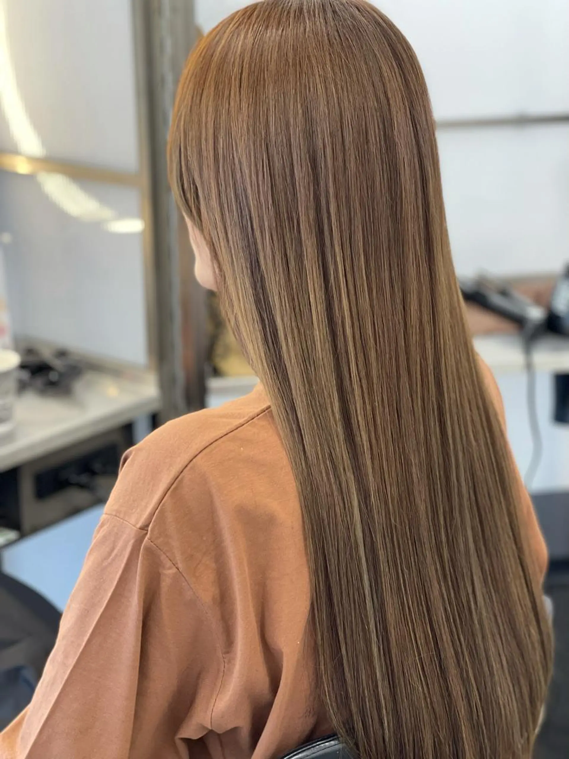 ロング ロング トリートメント カット ヘアカラー トリートメント PAIR MIKIのヘアスタイル