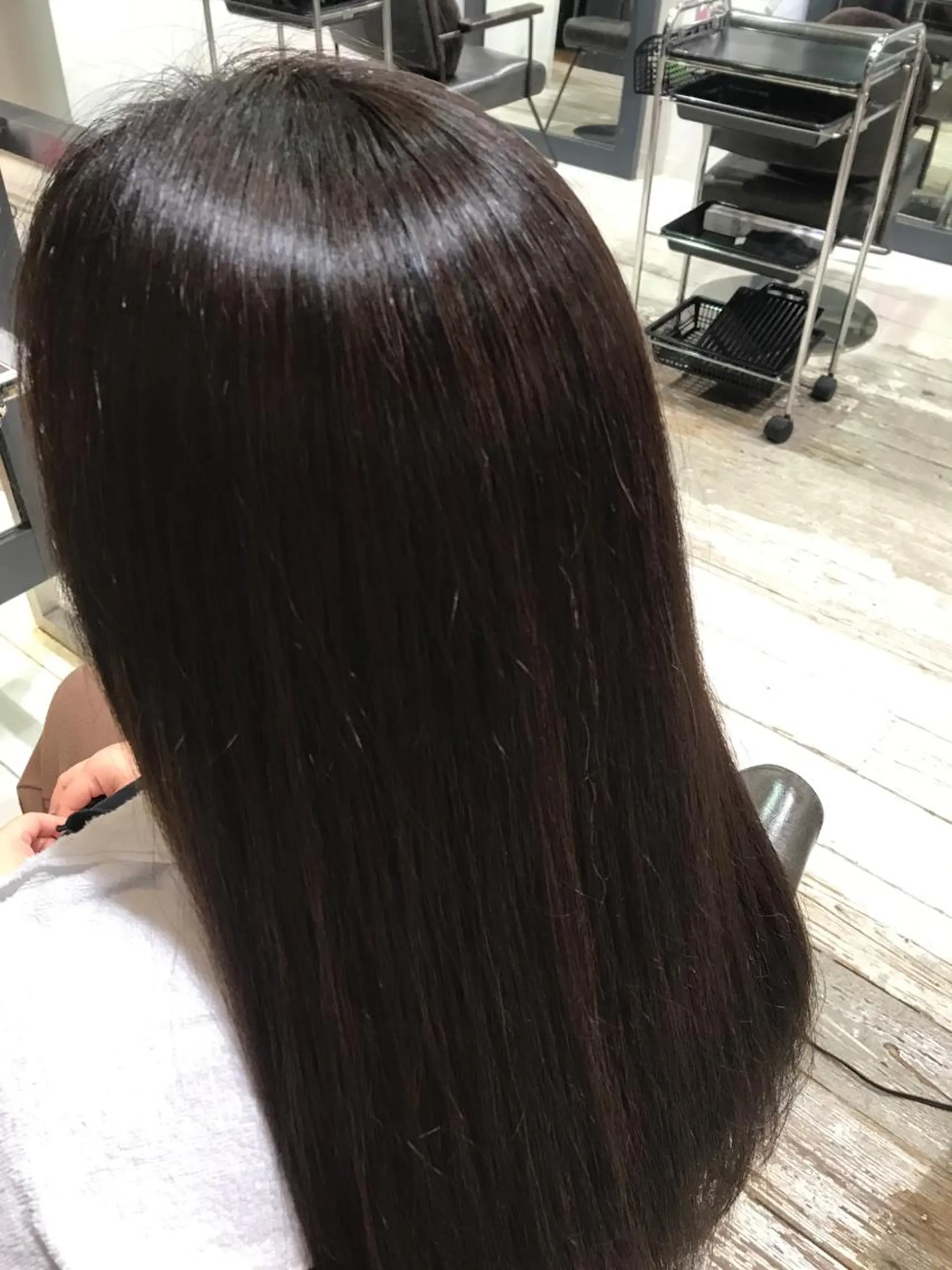ロング カラー パーマ ベージュカラー ハイライトカラー オレンジ ハイライト トリートメント 水原 恵莉香のヘアスタイル
