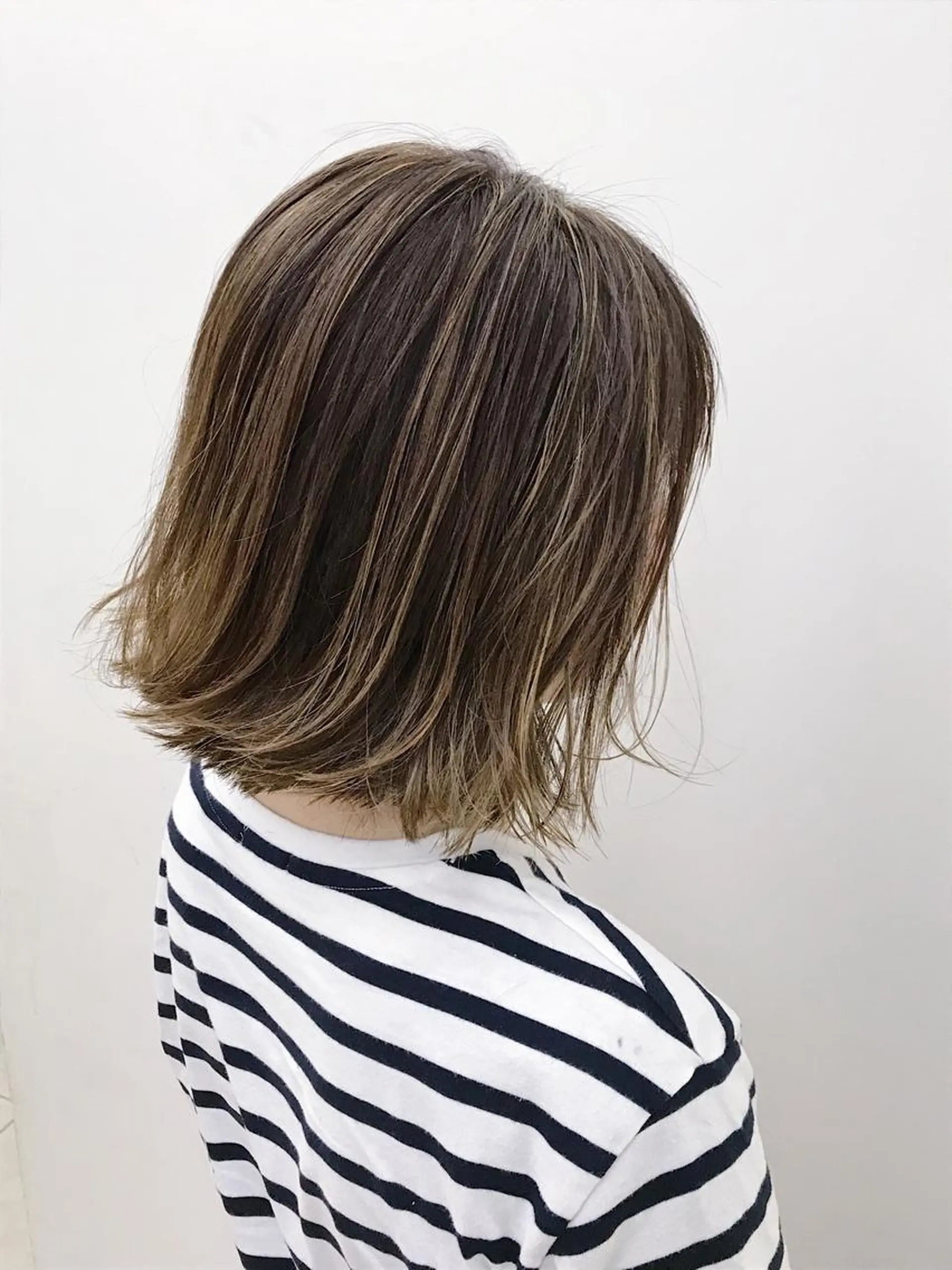 ショート カラー ヘアカラー ブリーチカラー/ 岩破瑞希のヘアスタイル