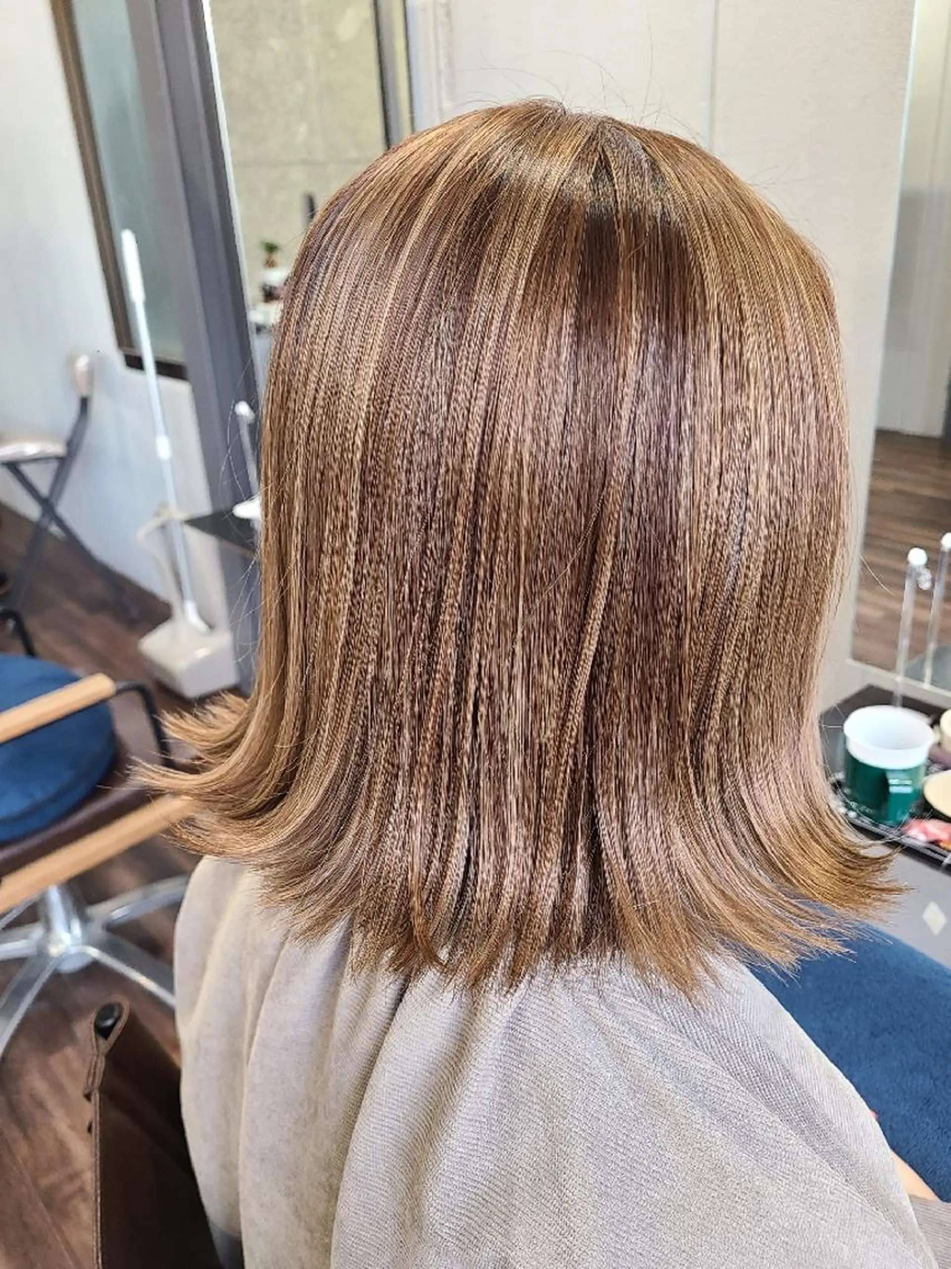 ミディアム カラー ヘアアレンジ 透明感カラー ハイライトカラー ハイライト カット ヘアカラー トリートメント terra✂️川嶋 大輔のヘアスタイル