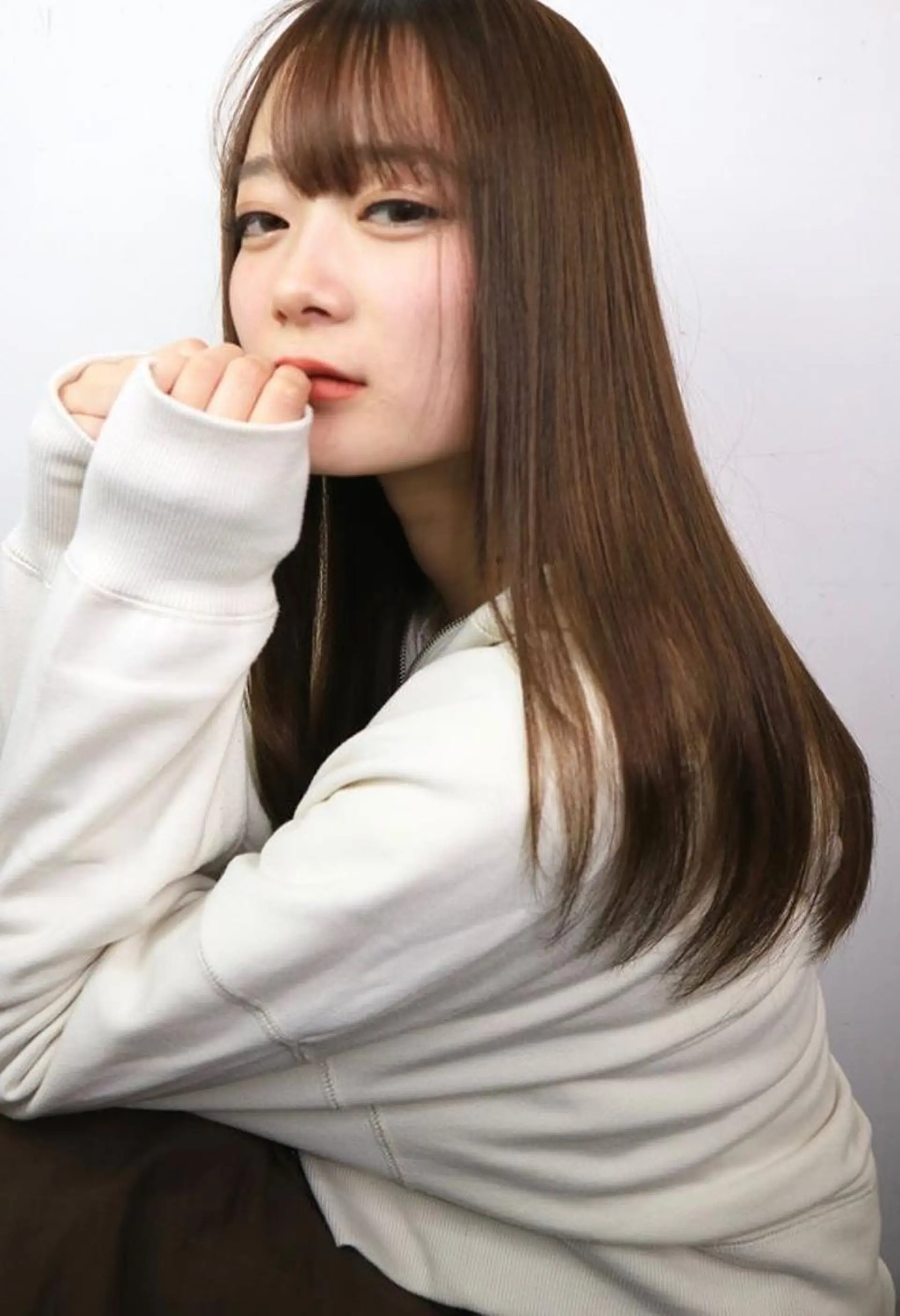 ロング パーマ トリートメント カット トリートメント 赤み消しカラー /透明感カラー 上長のヘアスタイル