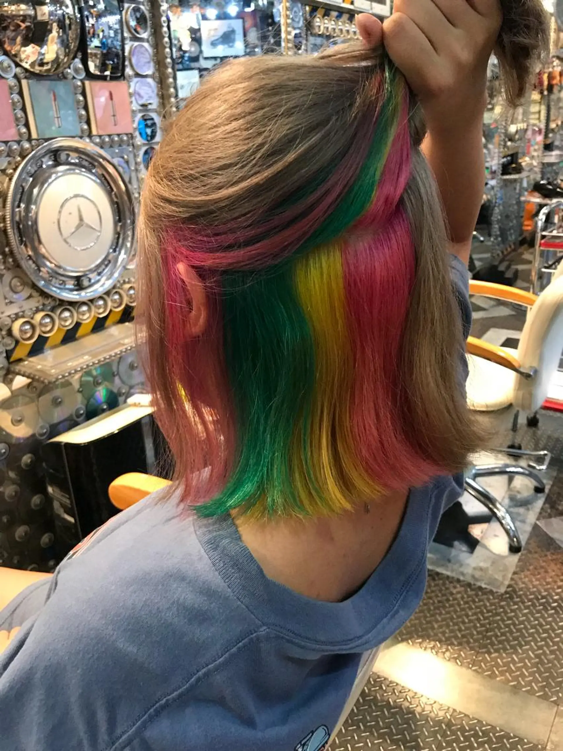 ミディアム 🌈派手髪エクステ ブレイズ🌈ひろとのヘアスタイル