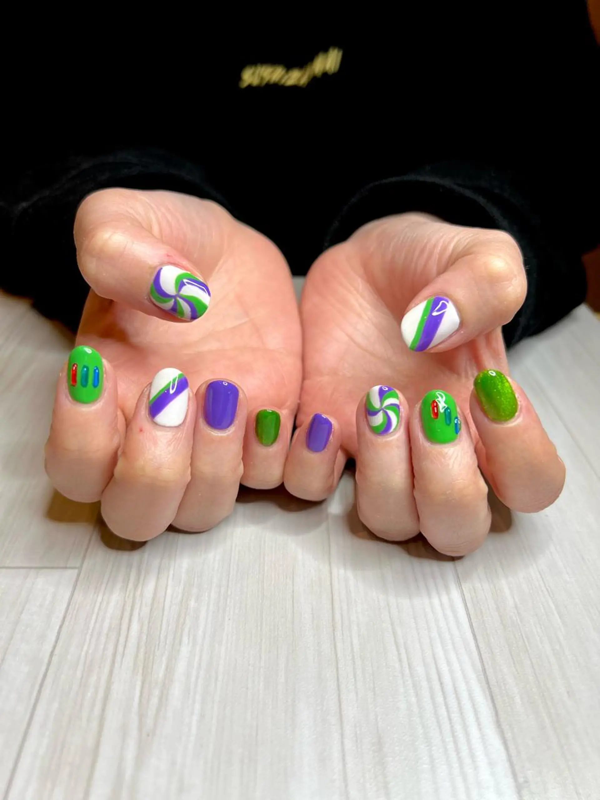 ネイル 種爪 たねつめのネイルデザイン