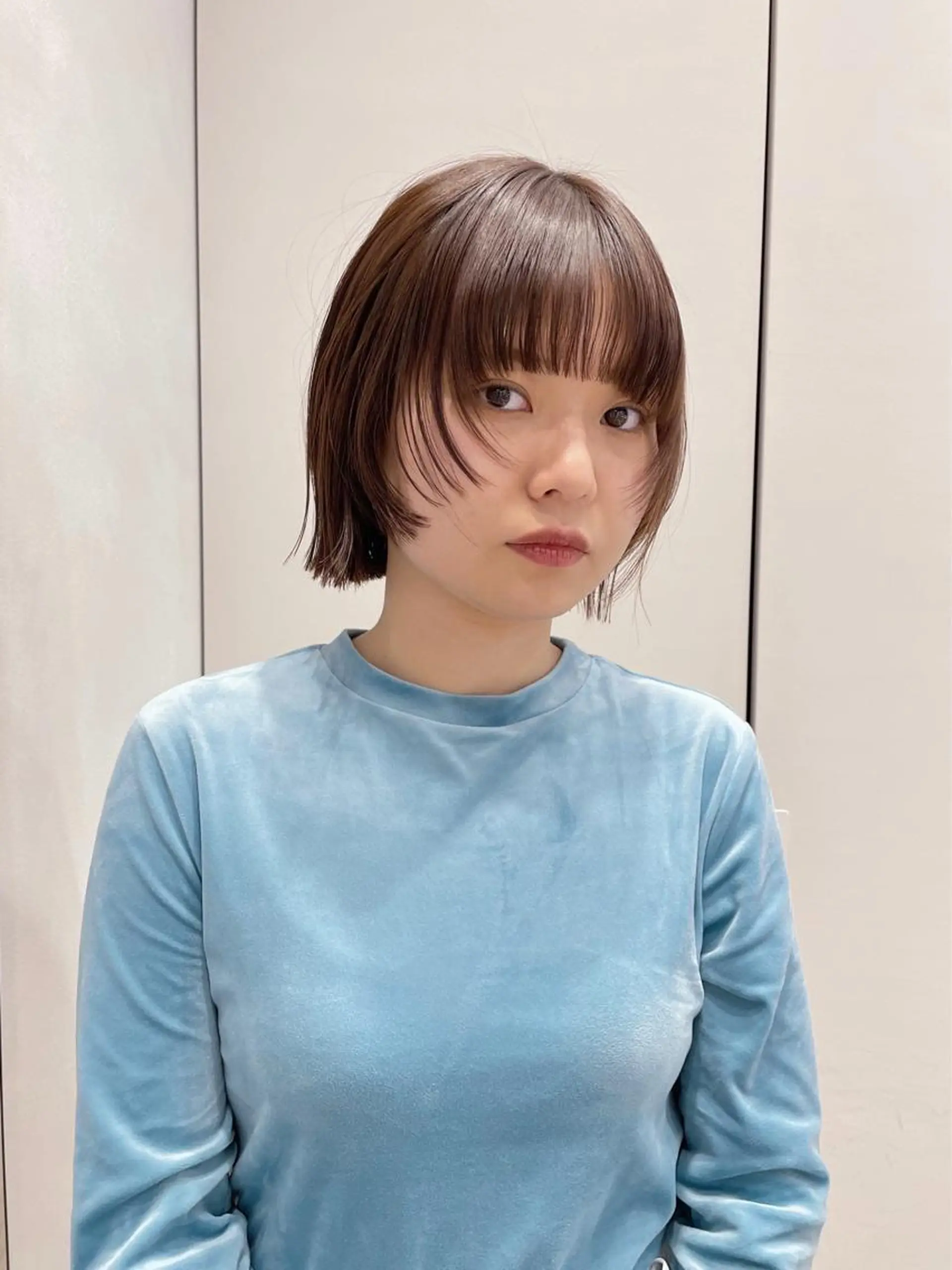 ミディアム 青木 優歩のヘアスタイル