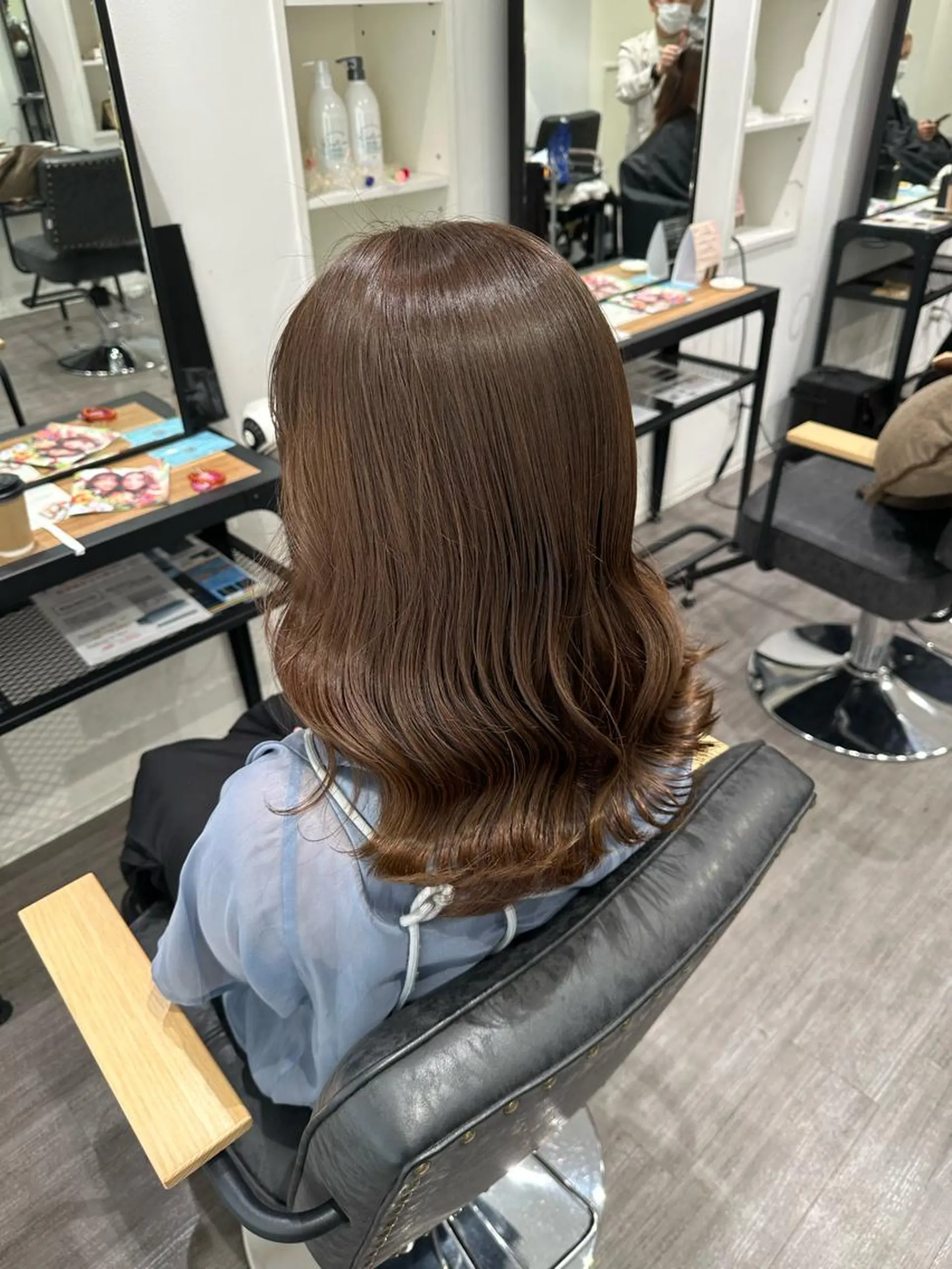 ミディアム カラー アッシュ ベージュカラー ヘアカラー トリートメント ヘッドスパ 艶髪レイヤー上田 紗也🇰🇷💗のヘアスタイル