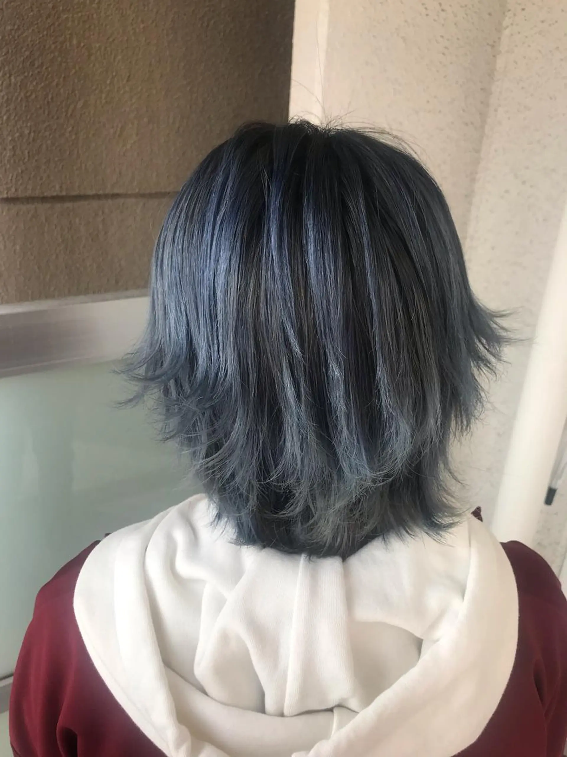 ミディアム オーストヘアー ミコ所属・岩谷/ブリーチ 🪽透明感カラーのヘアスタイル