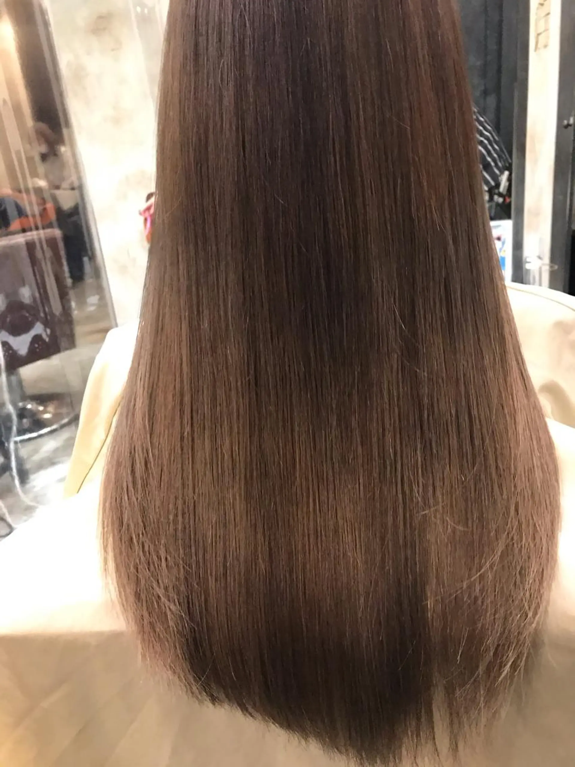 セミロング アッシュ カラー特化 横川　翔希のヘアスタイル