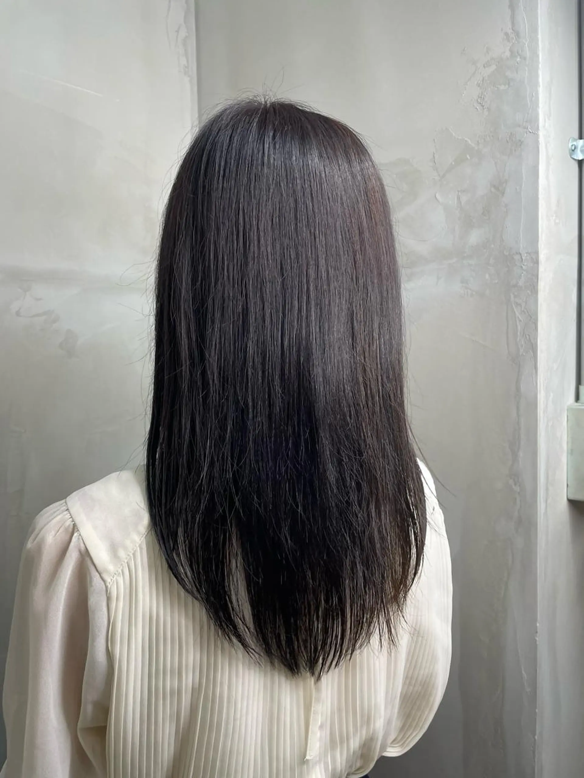 カラー 透明感カラー ラベンダーカラー ヘアカラー 益 佑夏のヘアスタイル