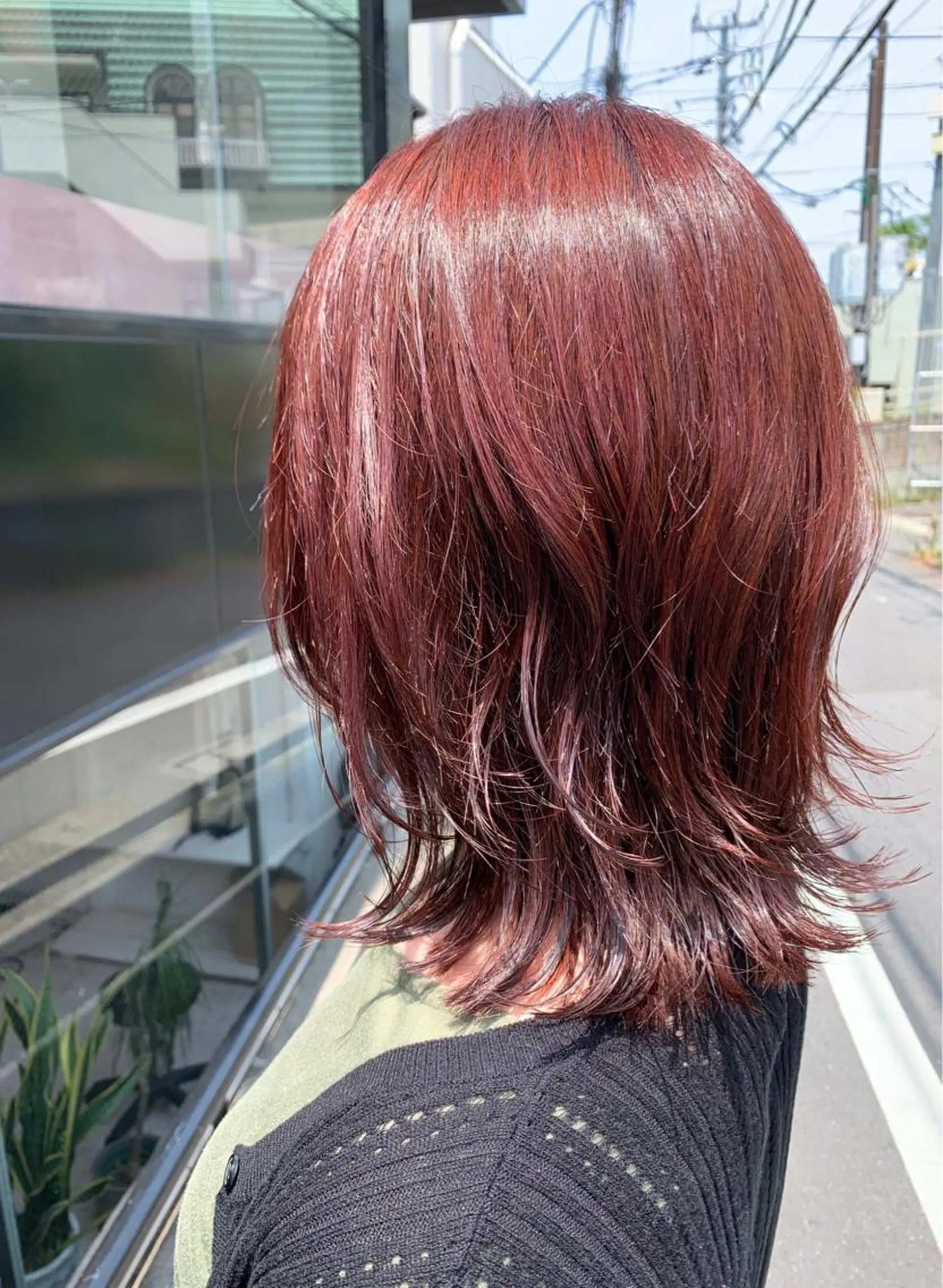 ミディアム カラー ブラウンカラー ピンクカラー ピンクブラウン 外ハネヘア カット ヘアカラー トリートメント 溝口 恭章のヘアスタイル