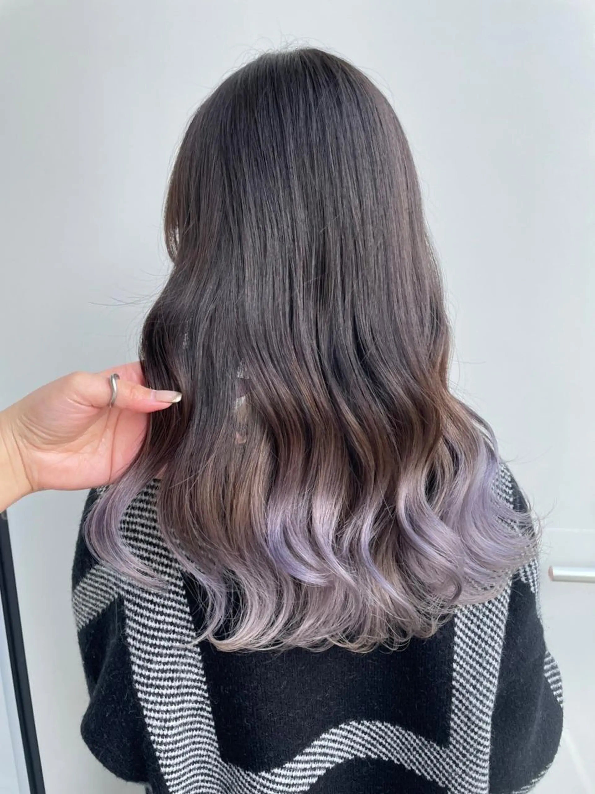 セミロング ウルフカット 公式 Ease by amble luxeのヘアスタイル