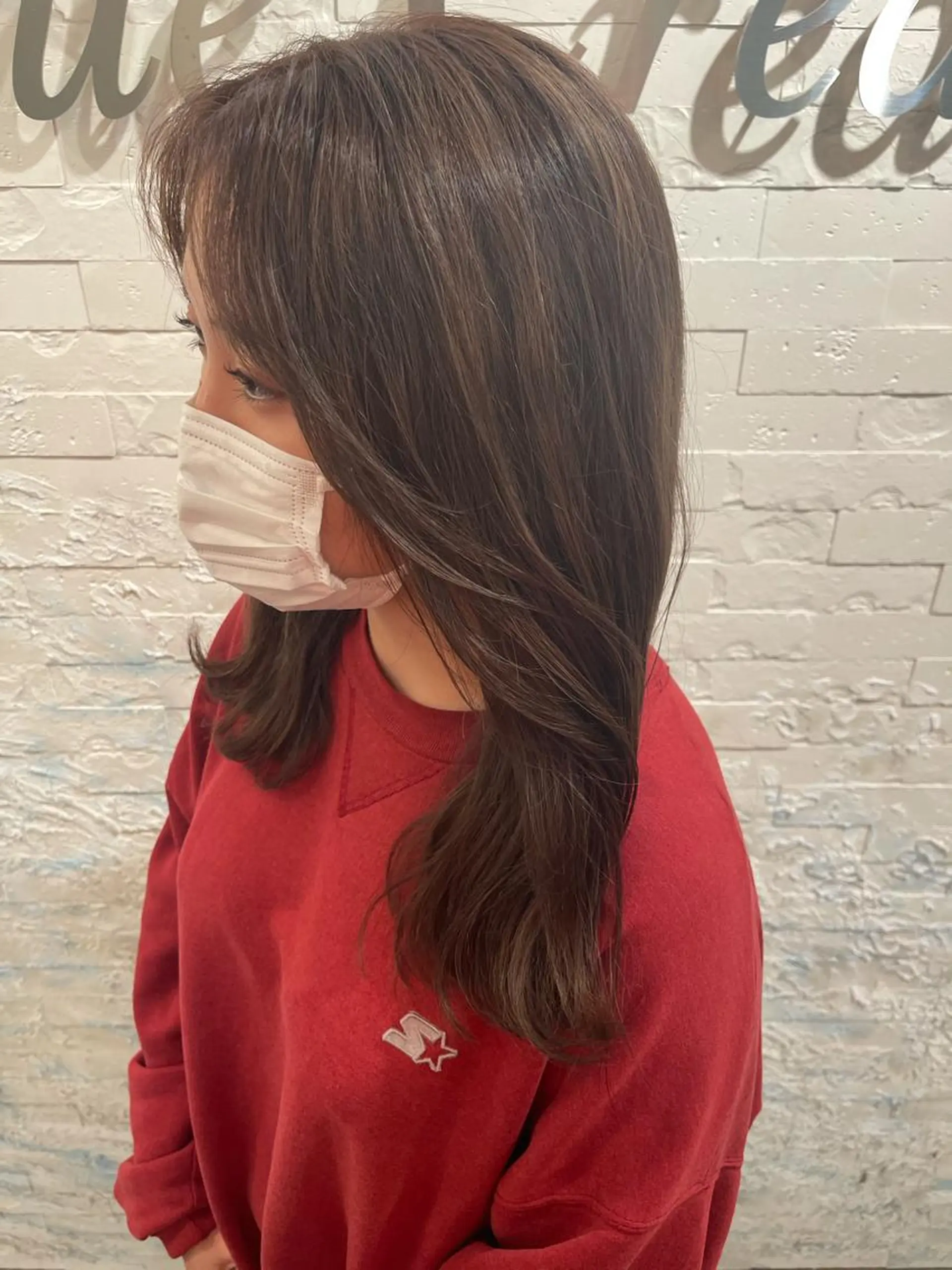 ロング ハイトーン ／ レイヤー/吉田陸斗のヘアスタイル