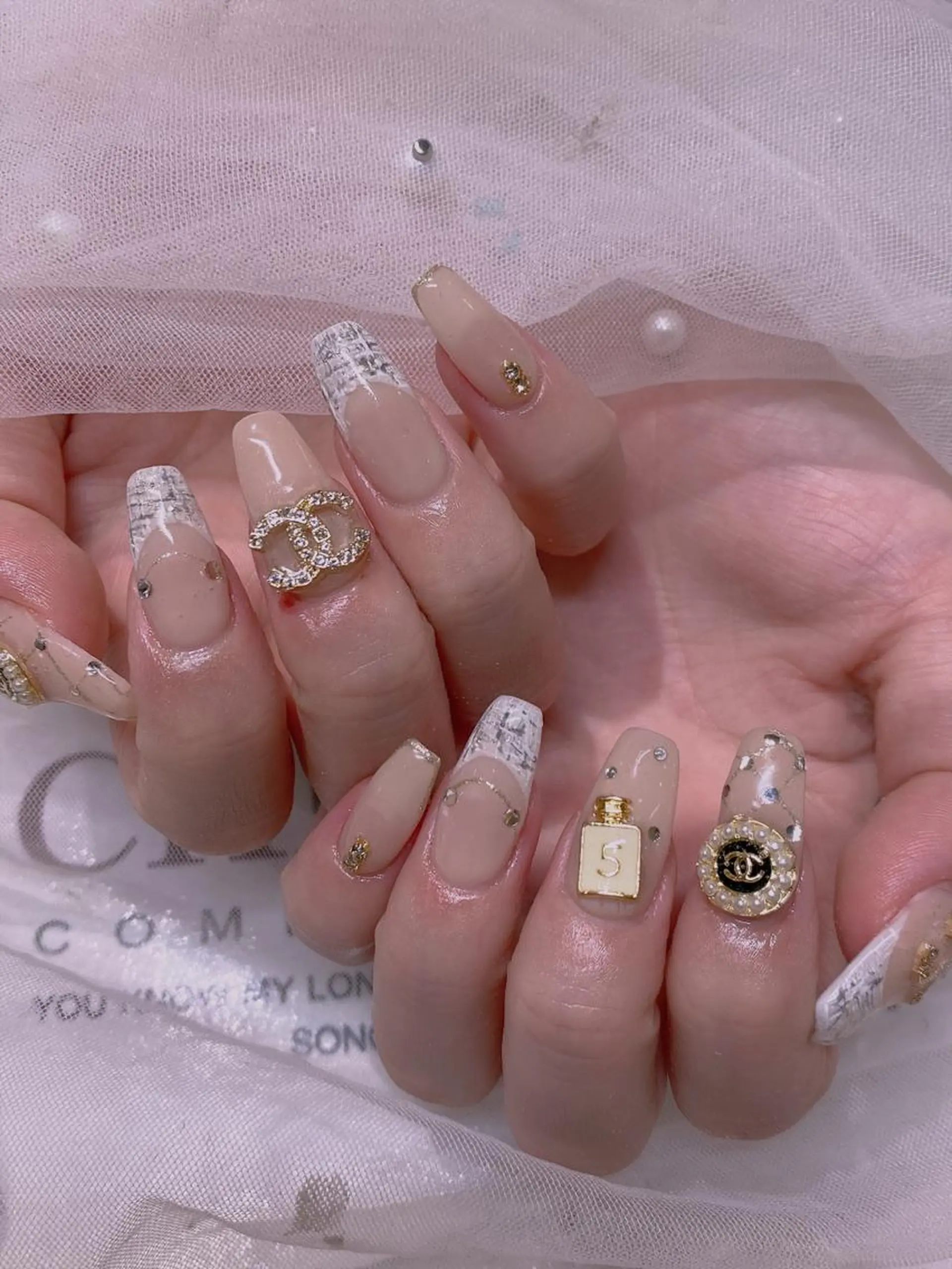 ネイル エムズ エムズのマツエク・マツパデザイン