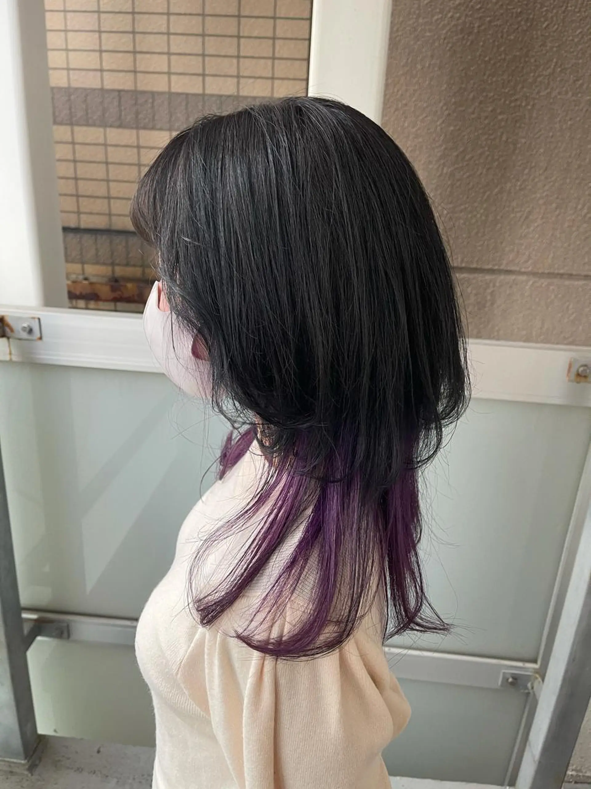 セミロング カラー 岩谷/ブリーチ 🪽透明感カラーのヘアスタイル