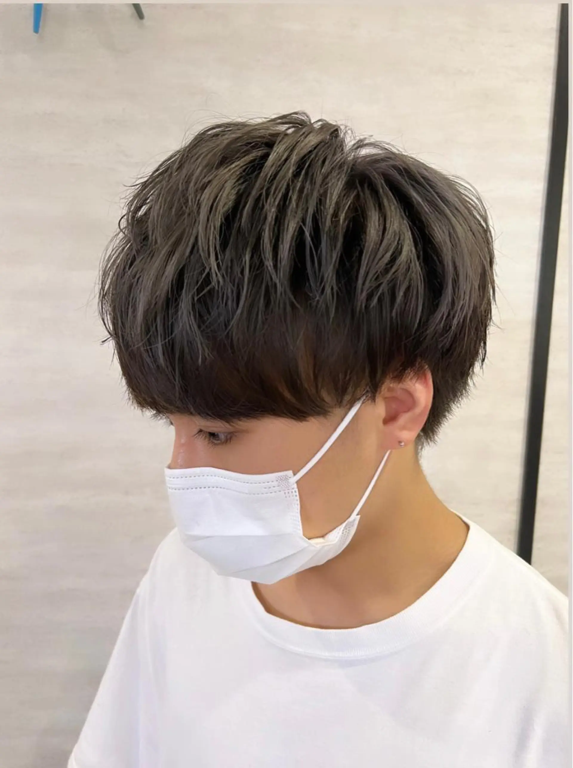 ショート カラー メンズ 前田 輝のヘアスタイル