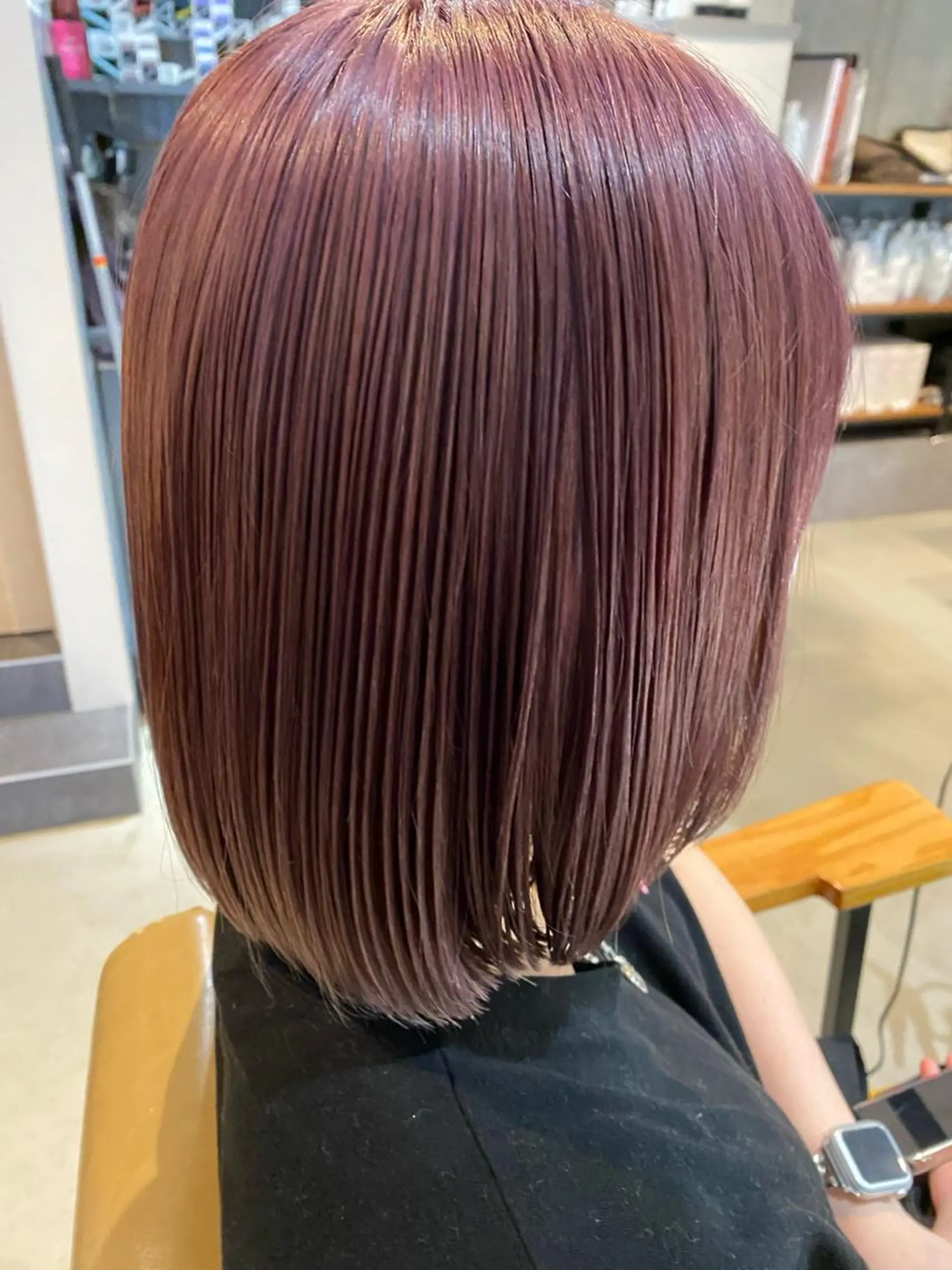 カラー カット トリートメント 透明感ブリーチ ハイトーンウエダのヘアスタイル