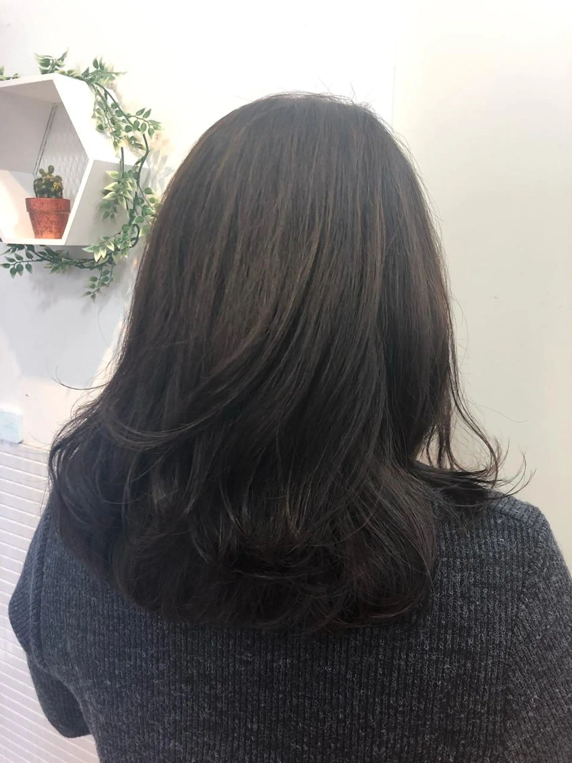 ミディアム カラー 韓国風カット osugiのヘアスタイル