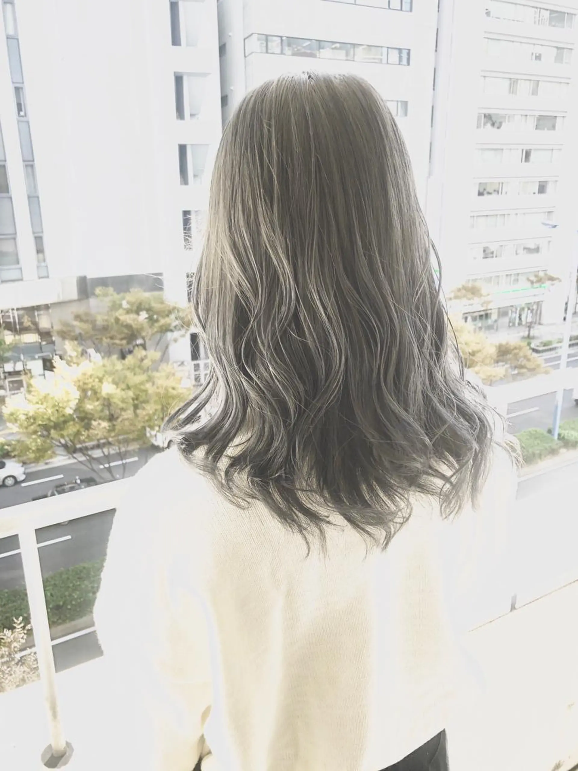 ミディアム カラー グレージュ カット ヘアカラー トリートメント _WHITE高槻所属・_WHITE高槻店 yusukeのヘアスタイル