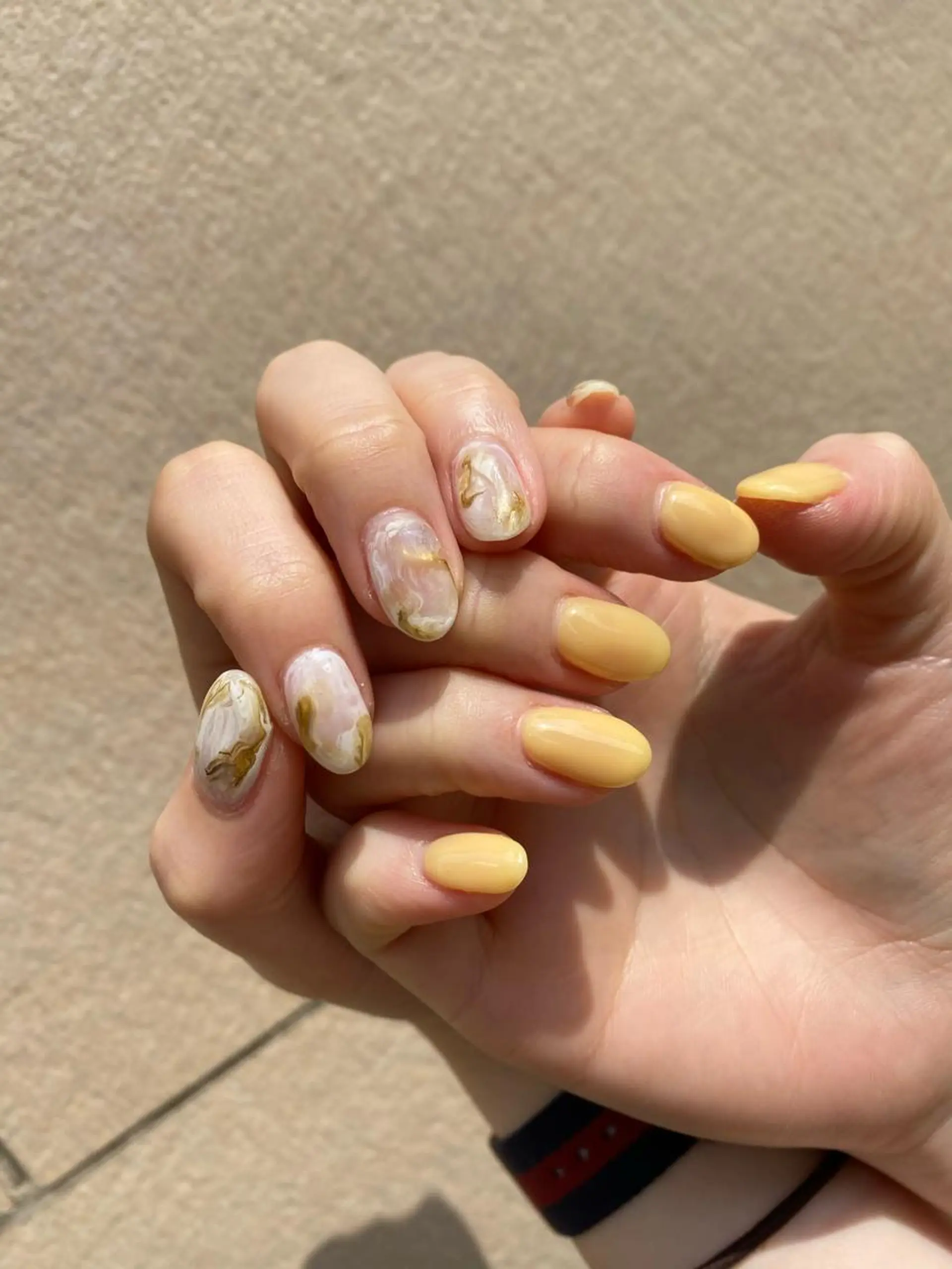 ショート カラー ヘアアレンジ ネイル マツエク・マツパ イエローカラー 黄色 💠AYANE /吉祥寺💠のマツエク・マツパデザイン