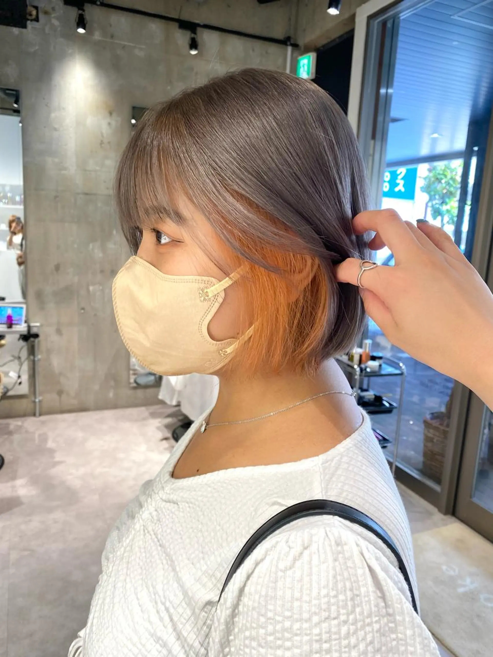 ミディアム すぎもと さき⚡️ レイヤー・*パーマのヘアスタイル