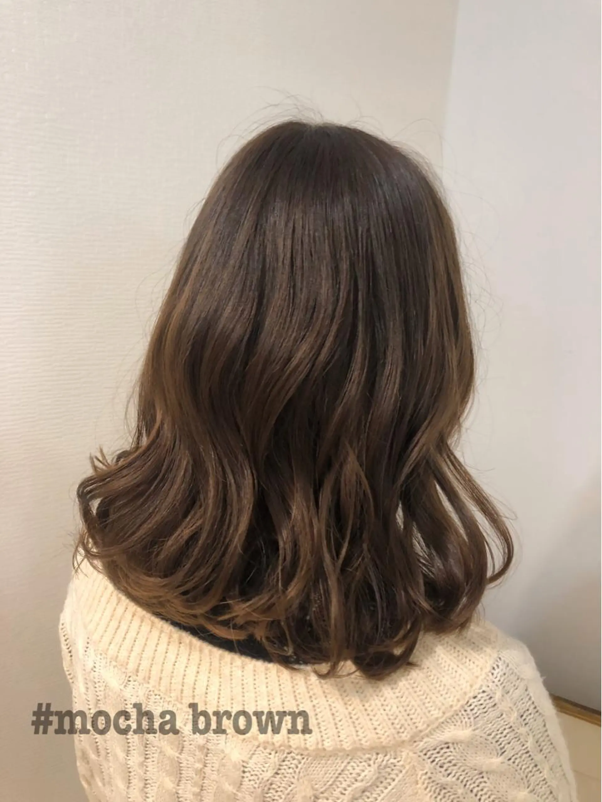 セミロング カラー アッシュ ベージュカラー ブリーチ ブラウンカラー ラベンダーカラー 🤍中野 レオ🤍のヘアスタイル