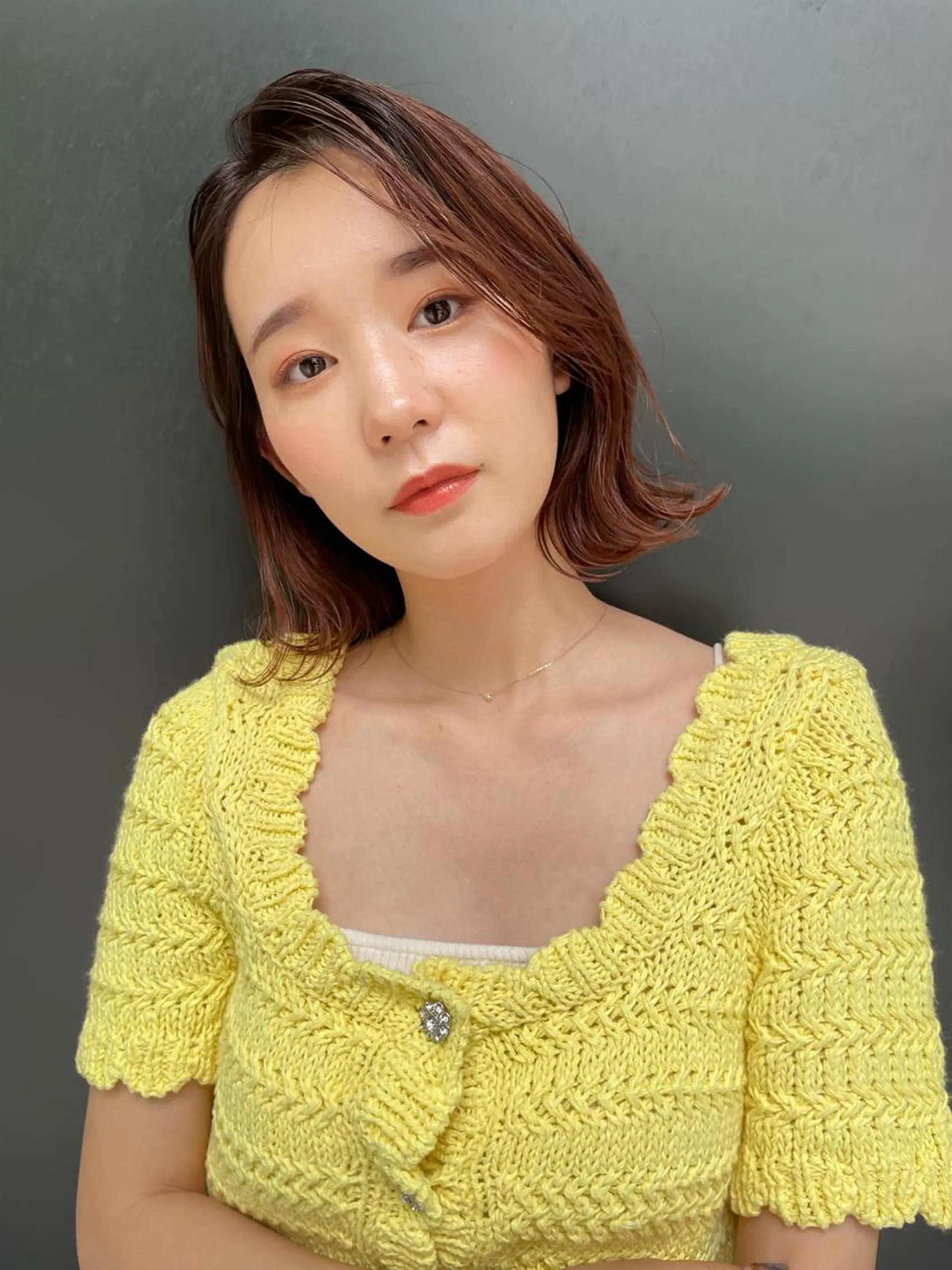 ミディアム ヘアアレンジ マツエク・マツパ カット ヘアカラー トリートメント JILL ユキのヘアスタイル