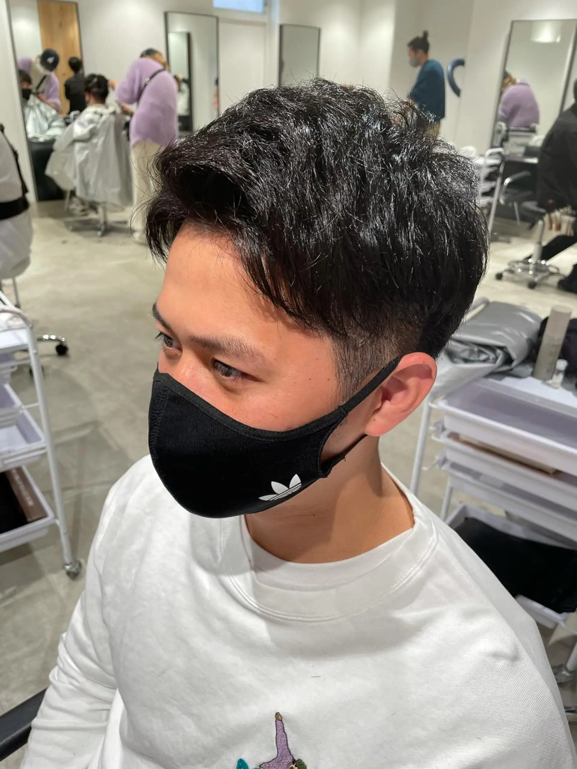 ショート カラー パーマ ヘアアレンジ メンズ パーソナルカラー合わ せたカラー🤍なつみのヘアスタイル