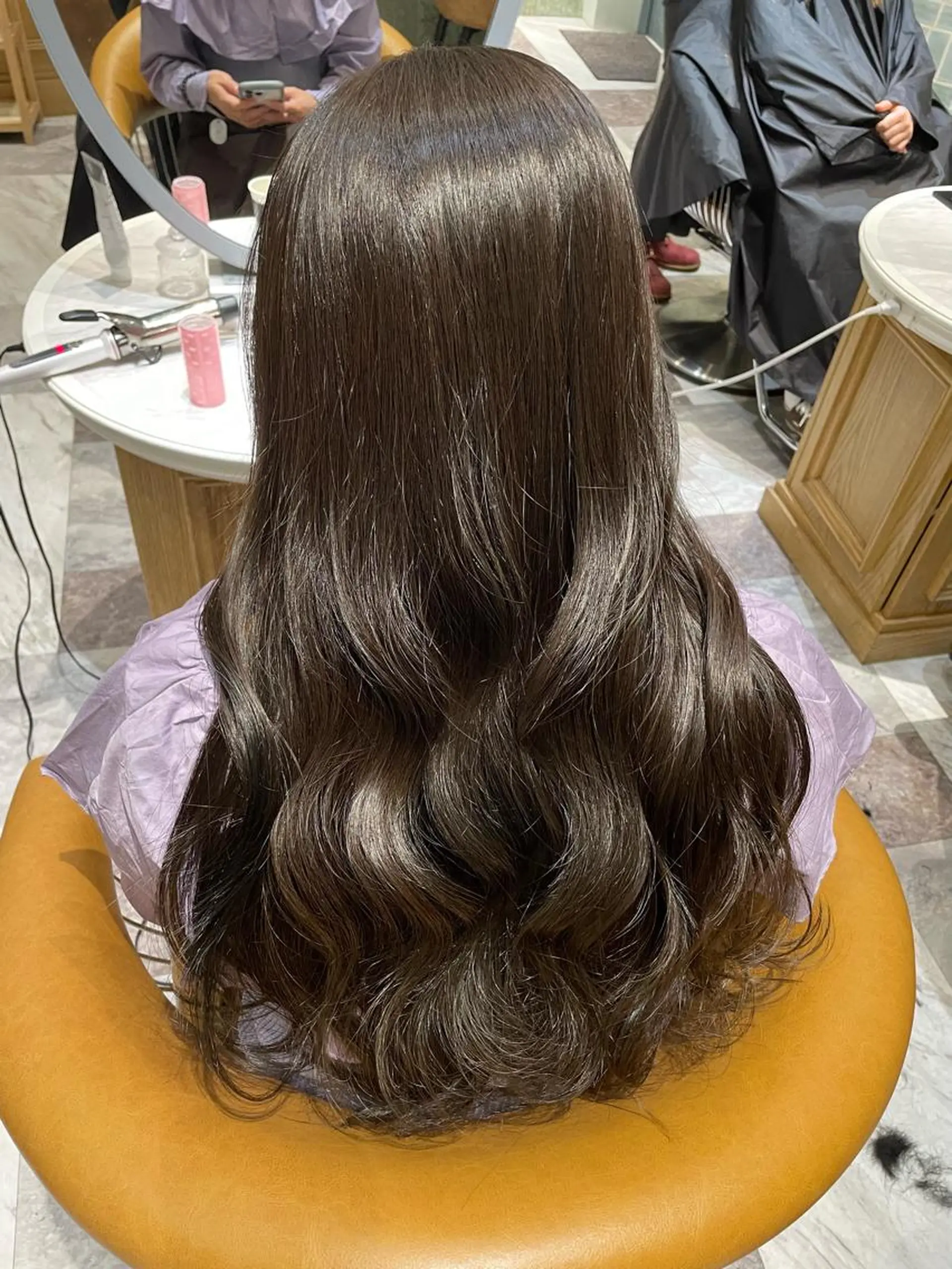 ロング ボブ ハイライト 髪質改善 韓国風ヘア 小顔カット ヘアカラー トリートメント 似合わせカラーの達人 ダブルカラー/森栄範のヘアスタイル