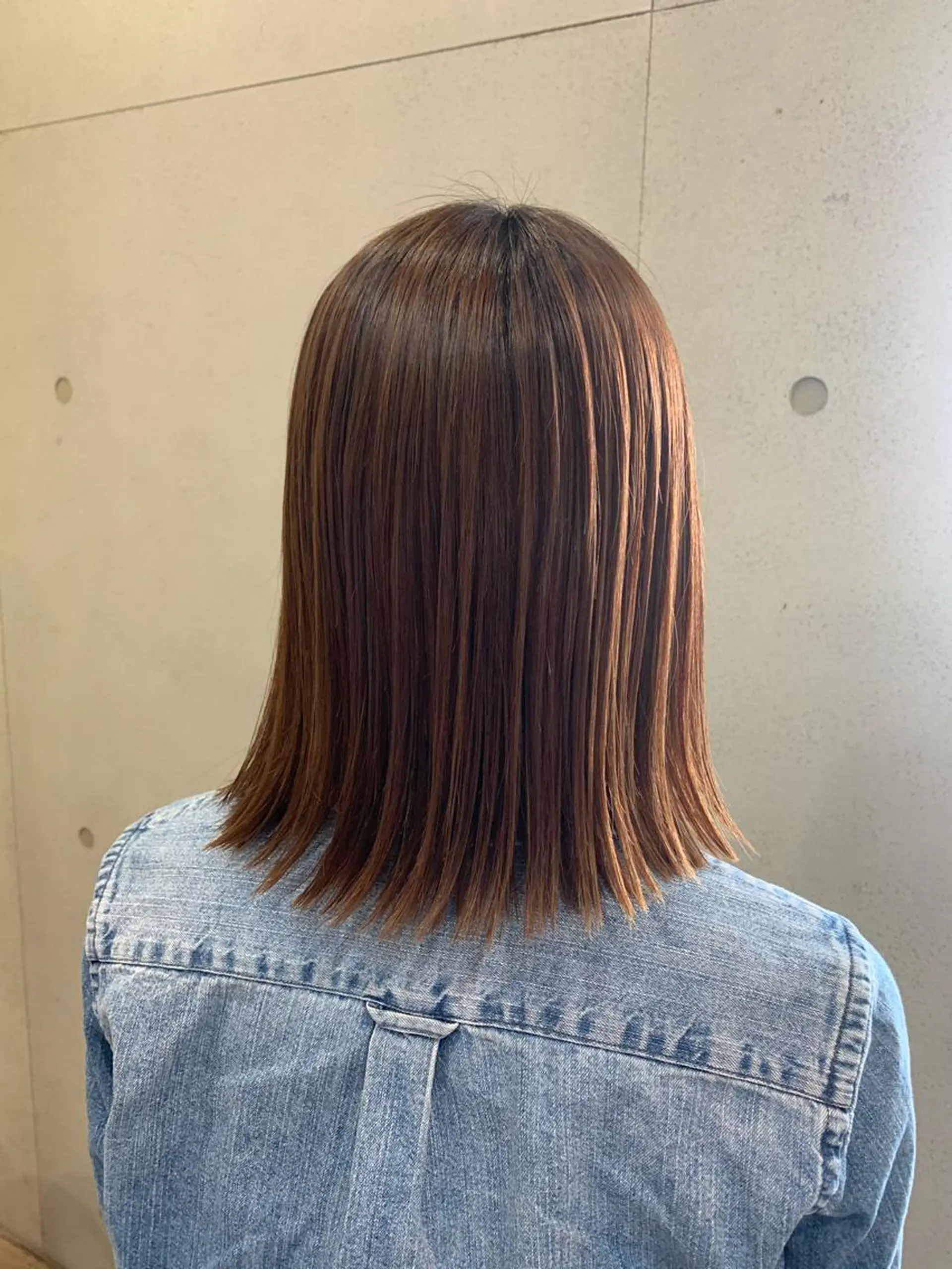 ミディアム おせ ちさとのヘアスタイル