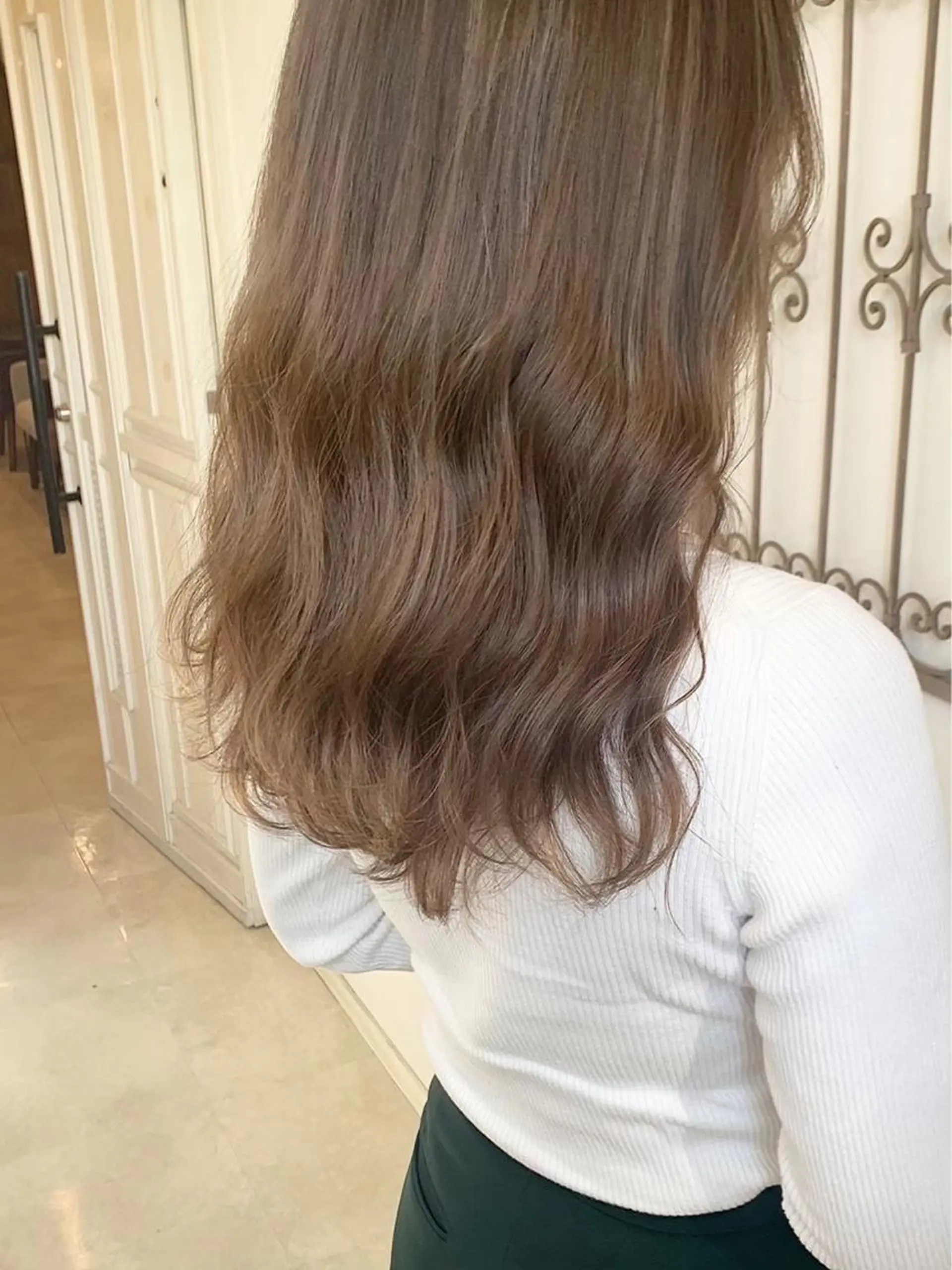 ロング カラー 栞南🌼/艶カラー/ 髪質改善/ナチュラルのヘアスタイル